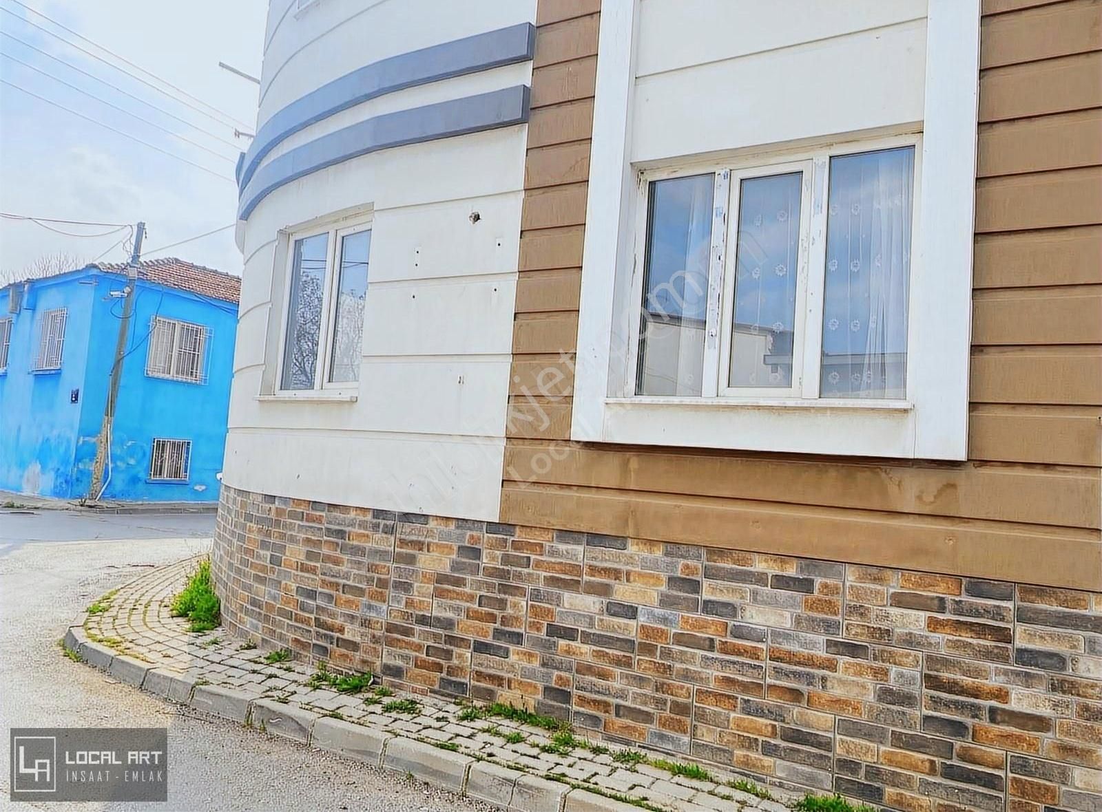 Aydın Nazilli De Üniversite Yakını 1+1 Yeni Binada Satılık Daire