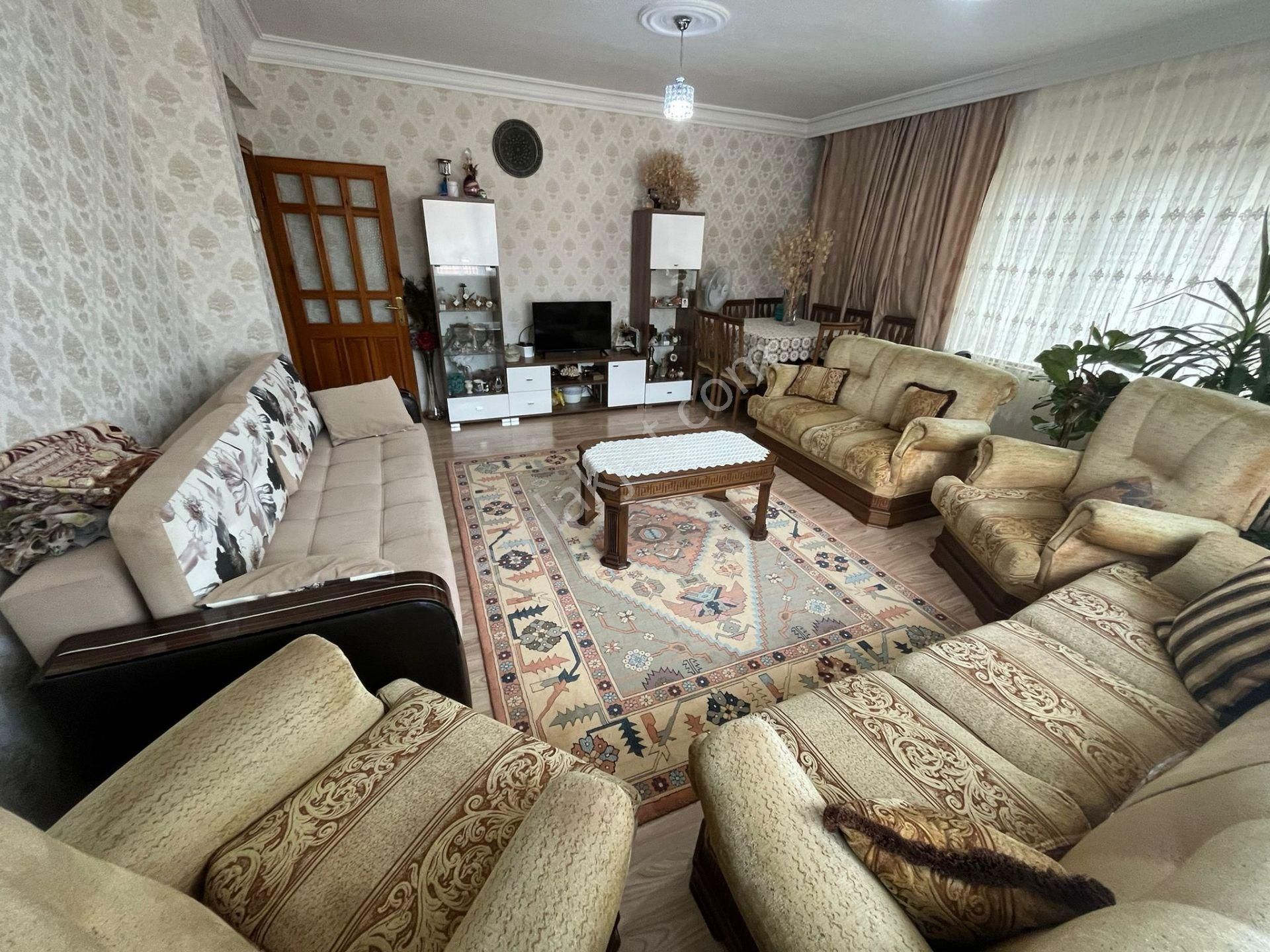 Sahibinden Örnekevler Mahallesinde Satılık Daire