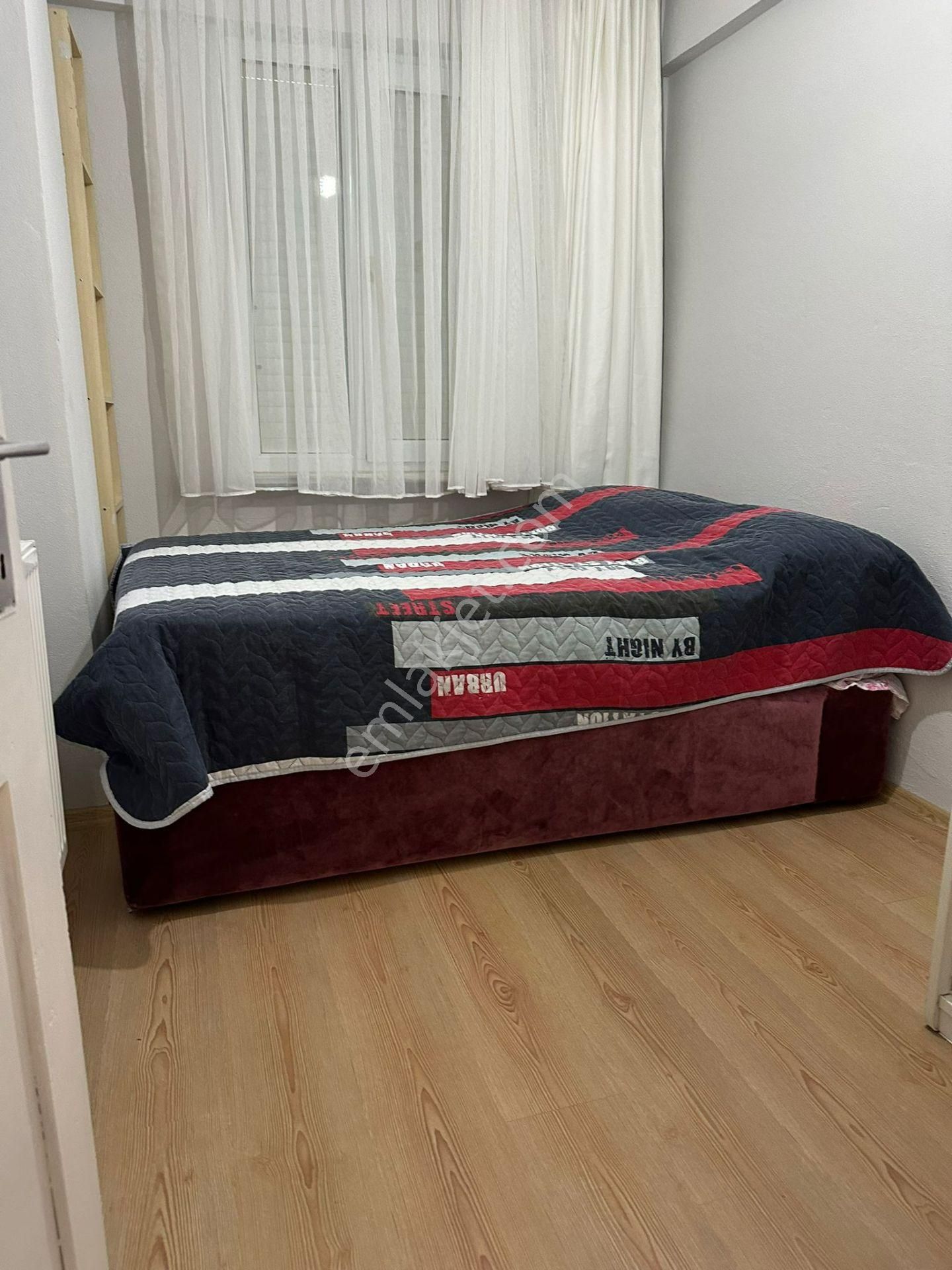 Küçük Kumlada 2+1 Eşyalı Satılık Daire - Görsel 14