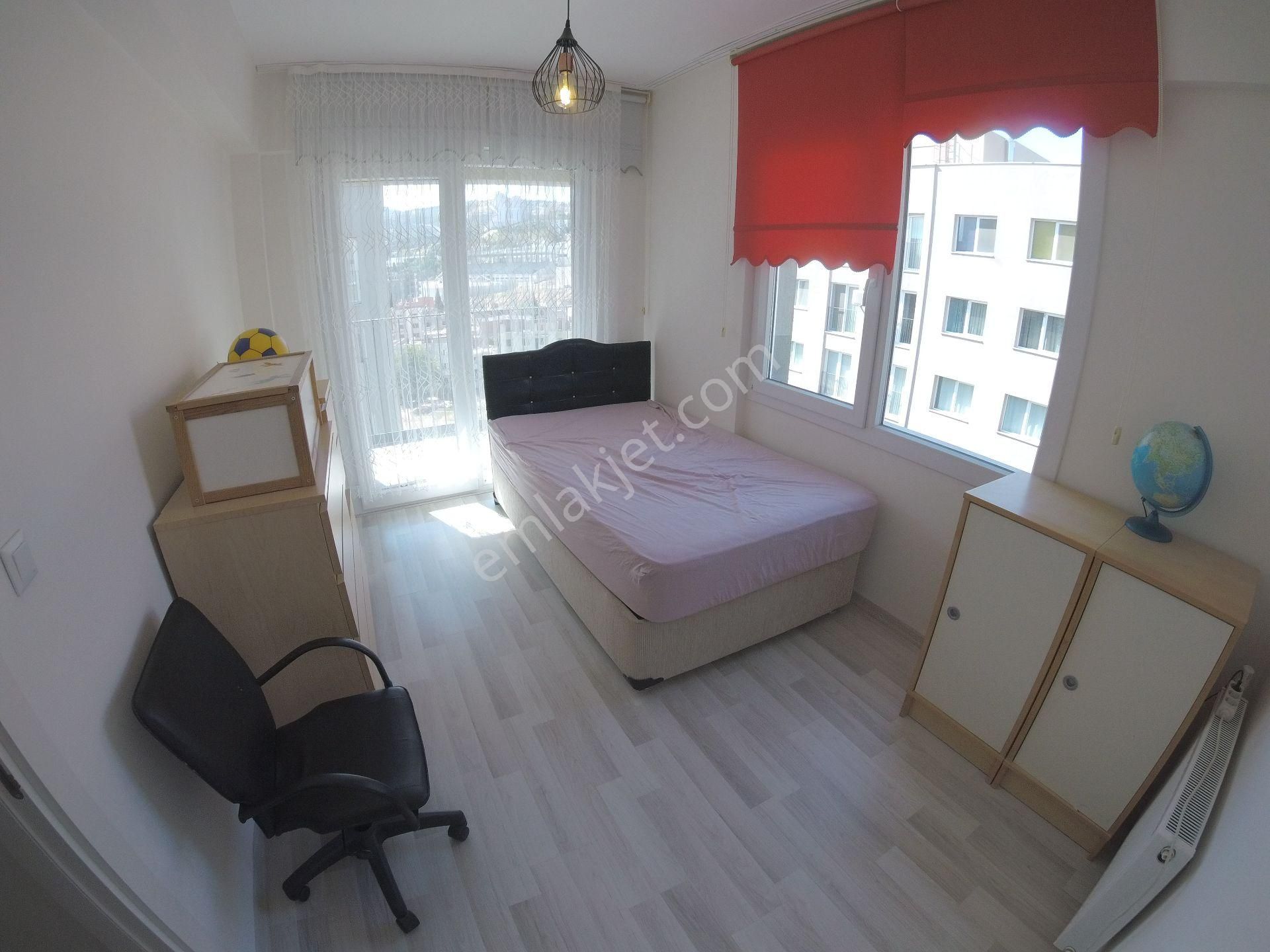 Karabağlar Folkart Line'de Satılık Daire 3+1 Lüx Site A.otopark 7/24 Kamera Kayıt - Görsel 27