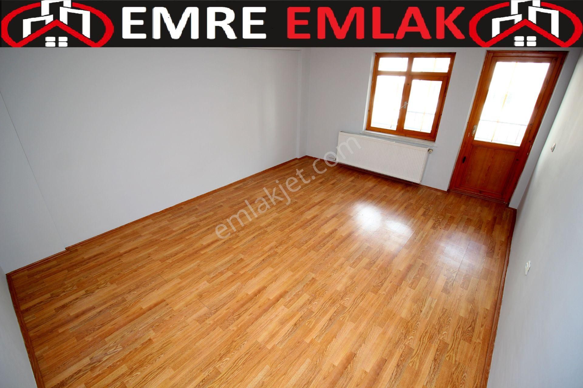 Emre Emlaktan Elvankent Atakent'te 14.cadde Paraleli 3+1 Satılık Daire