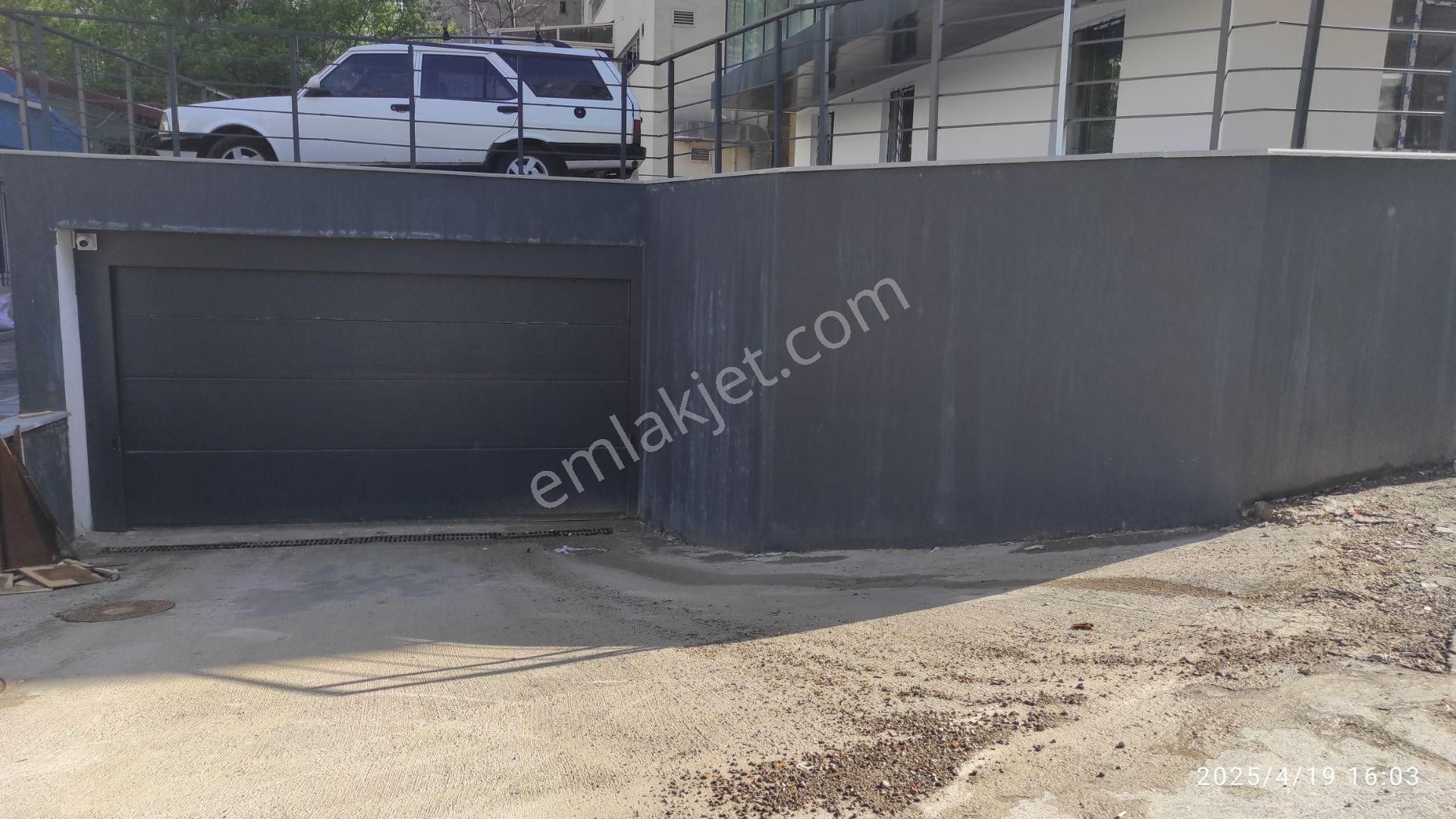 Atatürk Bulvarında 1+1 Lüks Daire/1+1 Lux.apart. On Atatürk Blv. - Görsel 27