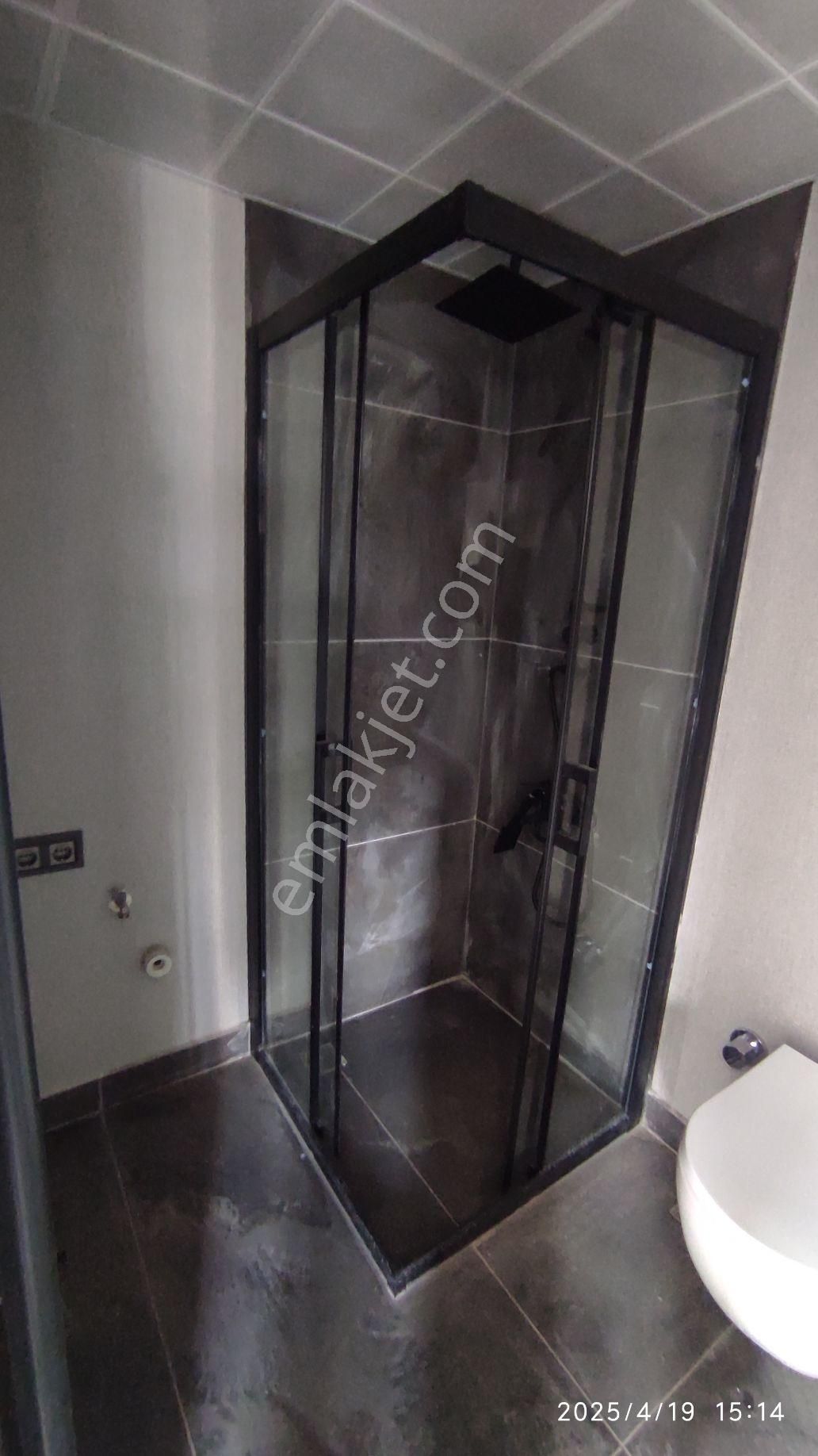 Atatürk Bulvarında 1+1 Lüks Daire/1+1 Lux.apart. On Atatürk Blv. - Görsel 2