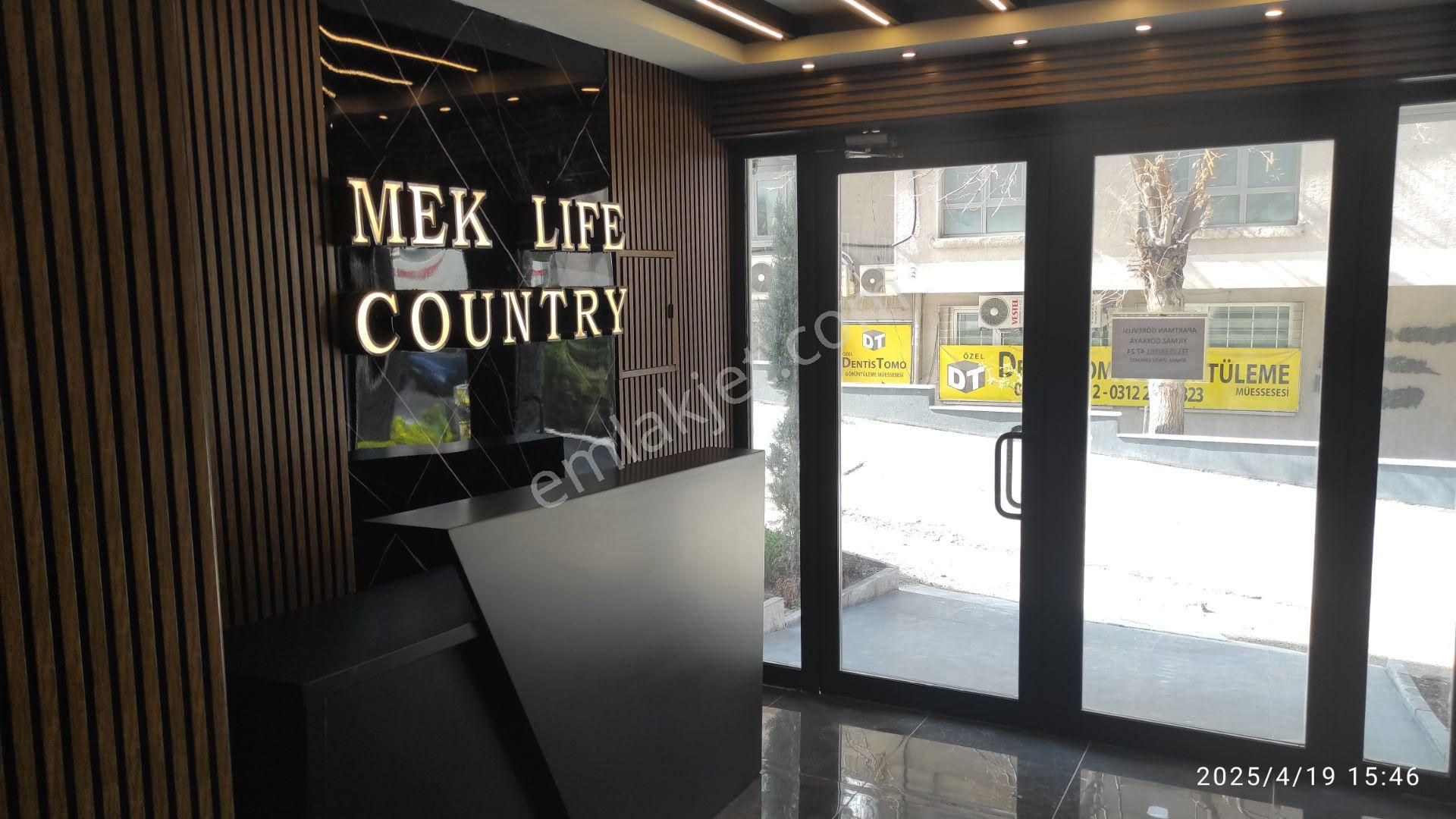 Atatürk Bulvarında 1+1 Lüks Daire/1+1 Lux.apart. On Atatürk Blv. - Görsel 3