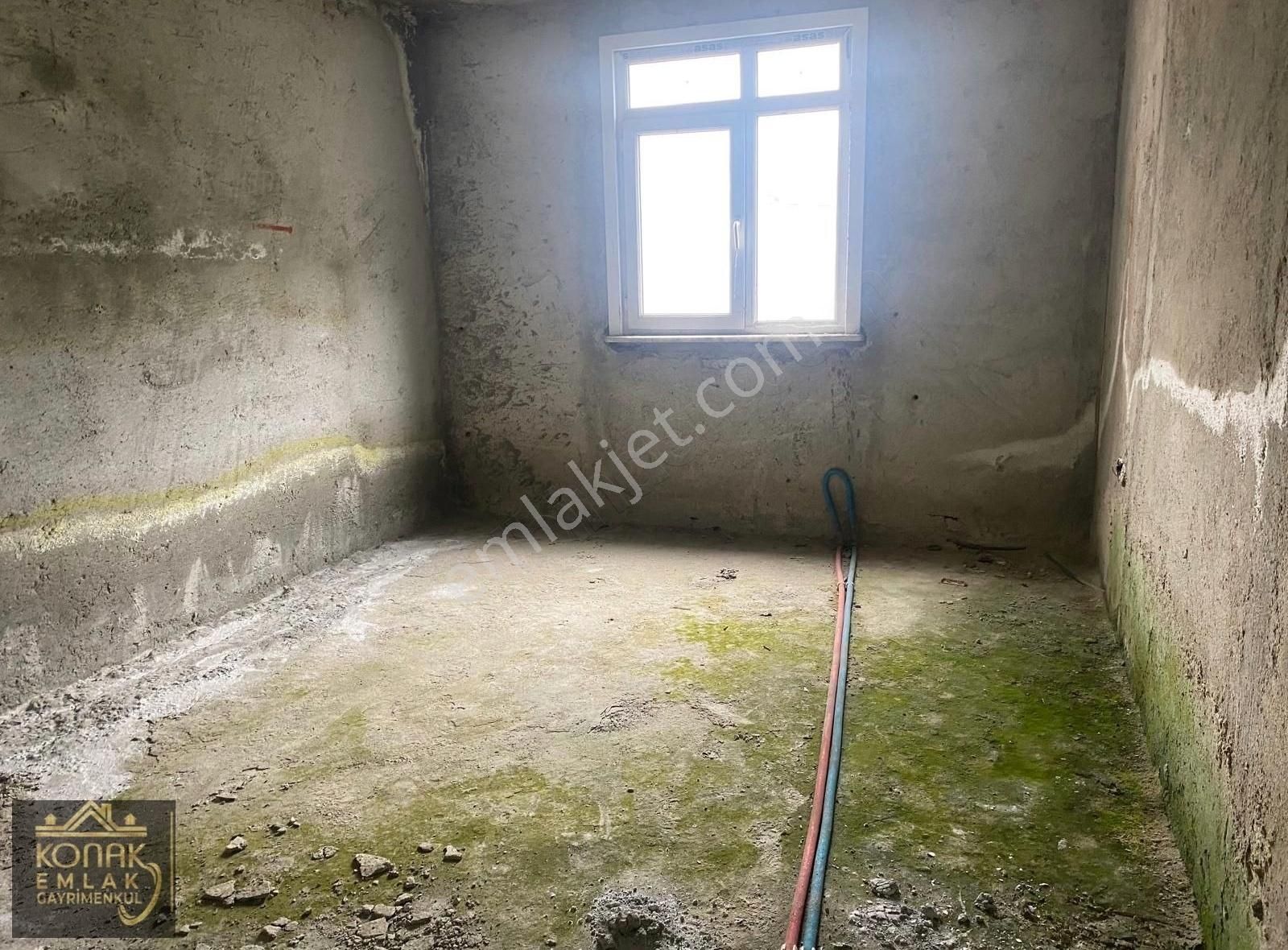 Bahcesehir Bogazköyde Satılık Natamam Köşe Villa - Görsel 28