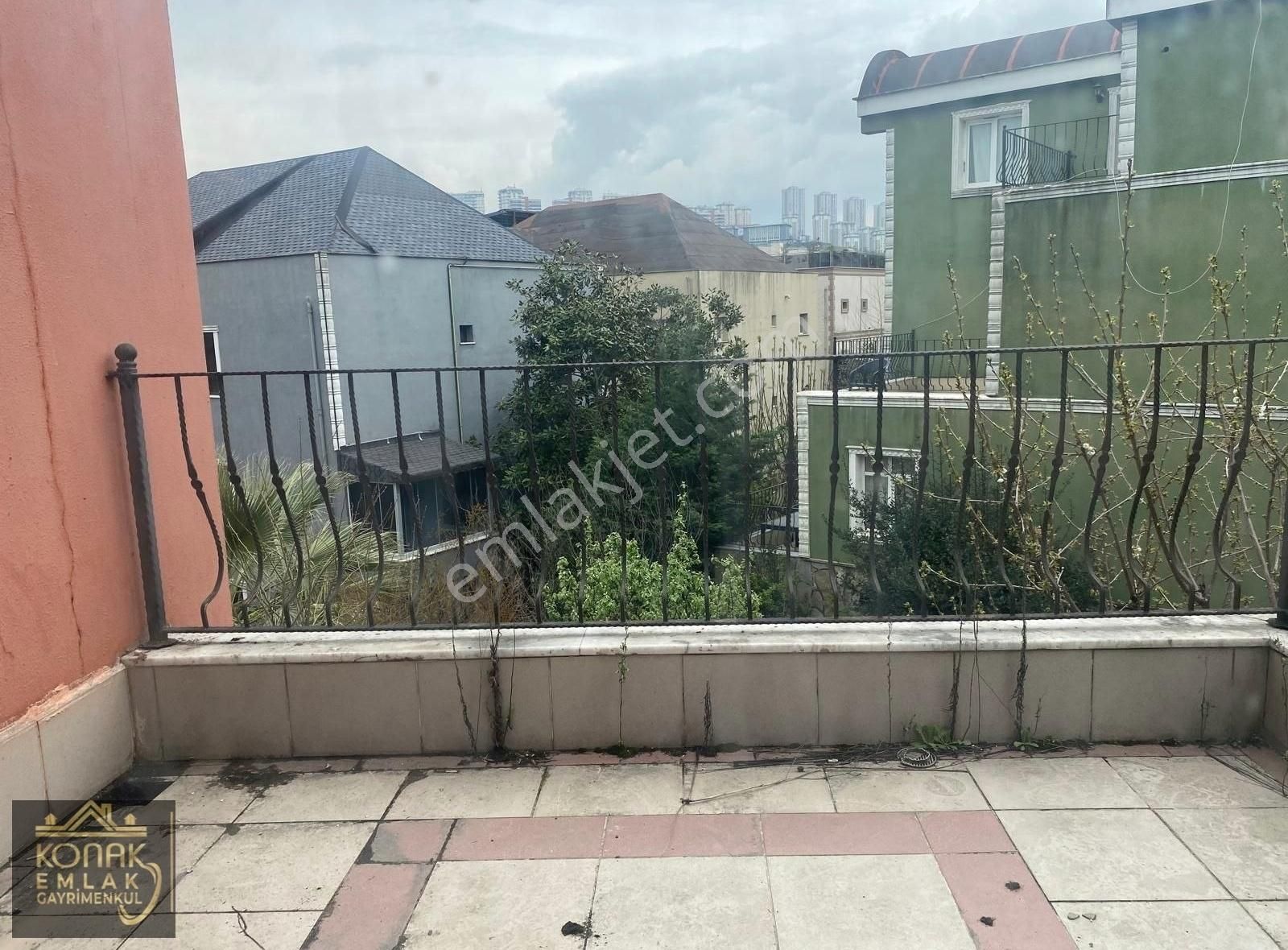 Bahcesehir Bogazköyde Satılık Natamam Köşe Villa - Görsel 6