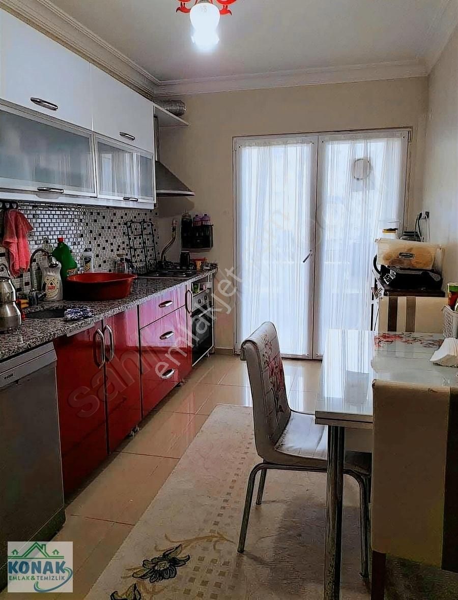 Bahçeşehir Boğazköy De 9 Yıllık Bina Satılık 3+1 - Görsel 17