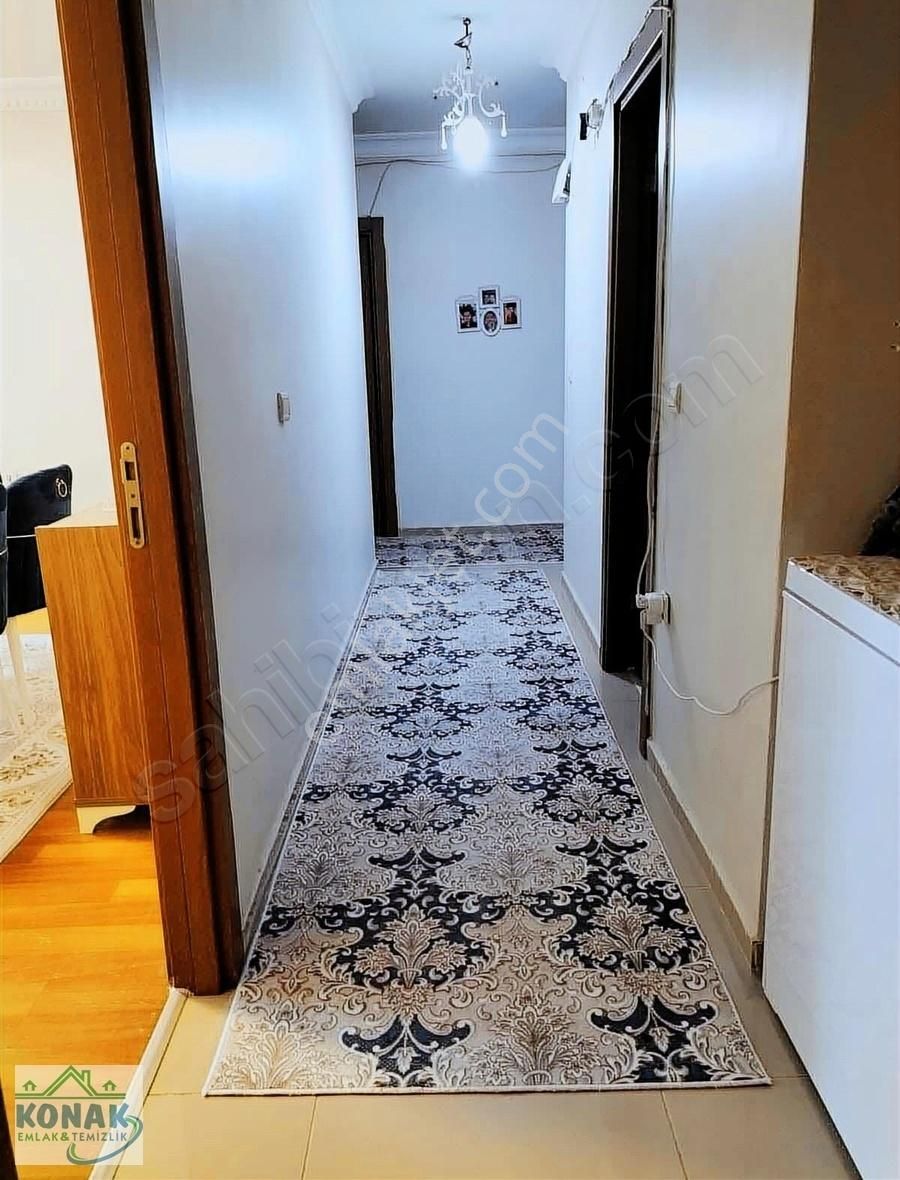 Bahçeşehir Boğazköy De 9 Yıllık Bina Satılık 3+1 - Görsel 12