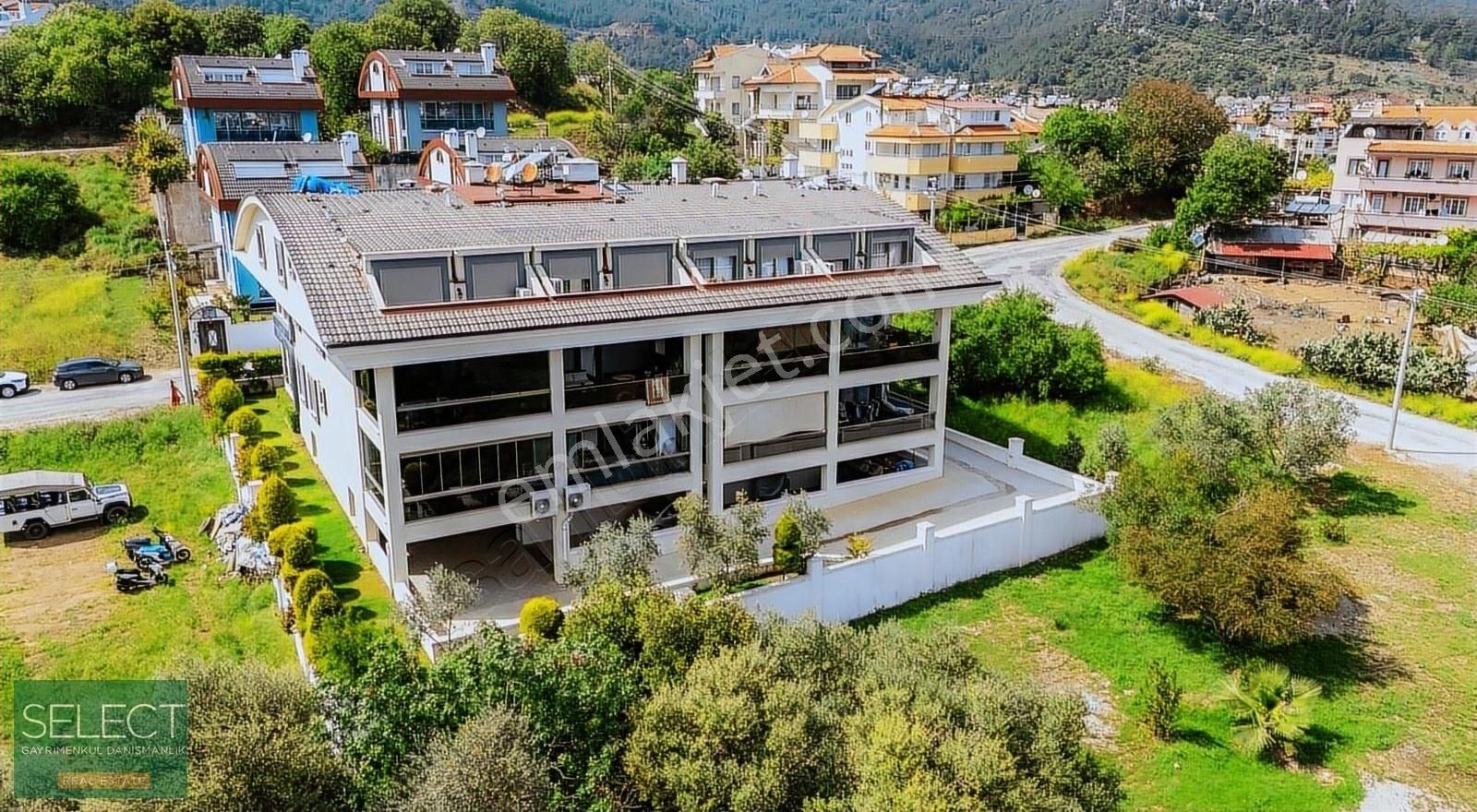 Marmaris Armutalan 'da,6 Yaşında,satılık 2+1 Daire