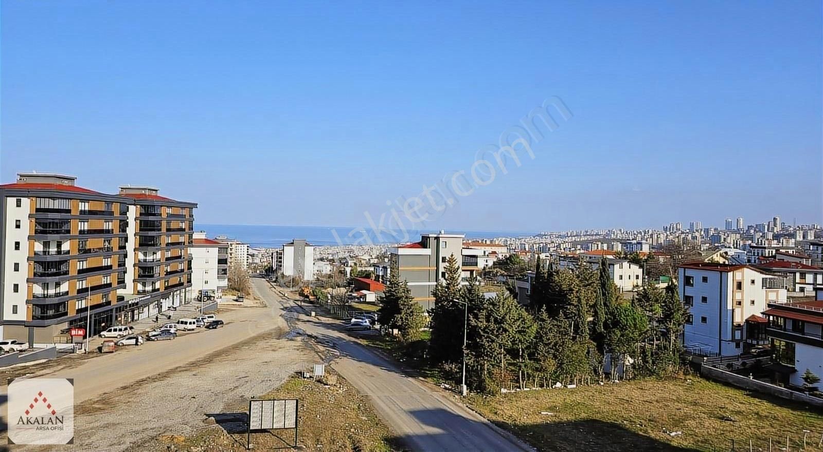 Atakum Yeni Mahallede Ful Denız Manzaralı Satılık 2*1