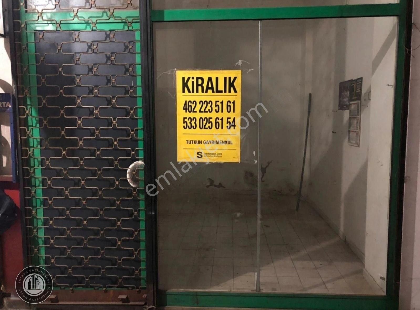 Tutkun Gayrimenkul'den Meydan Gençsoy Pasajında Kiralık Dükkan