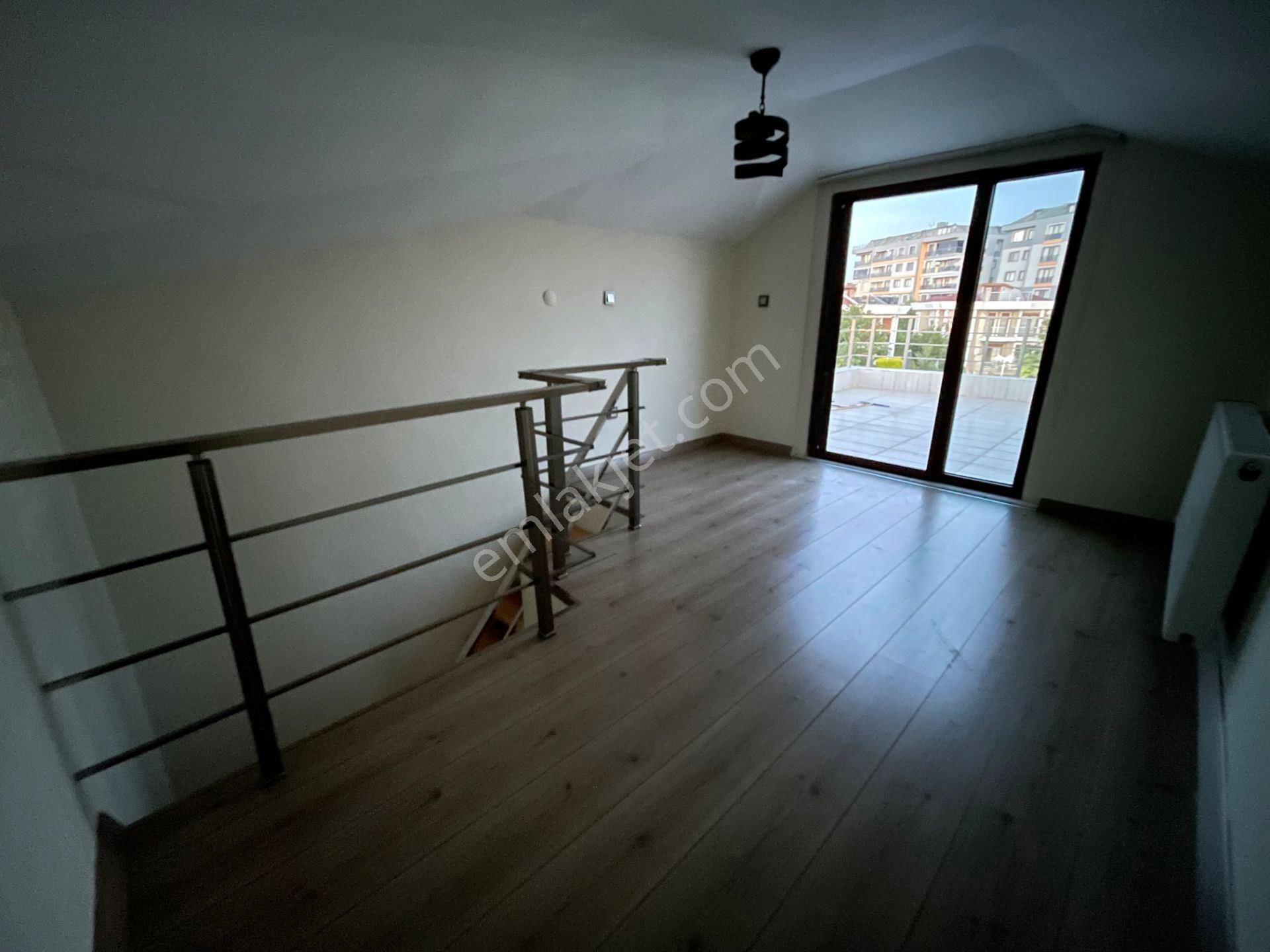 Tuzla Alize Sitesinde 5+2 Yüzme Havuzlu Özel Otoparklı Lüx Villa - Görsel 30