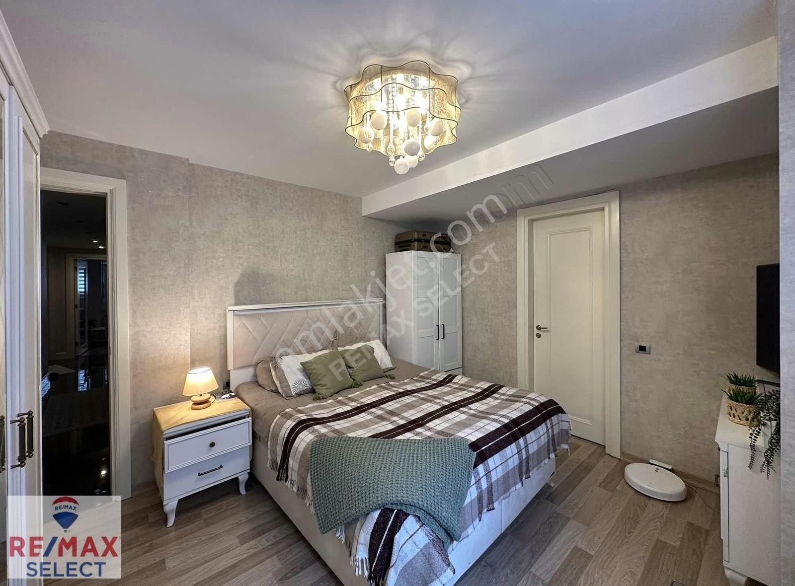 İncirli Konaklarında Satılık 2+1 Bahçe Katı Daire - Görsel 4