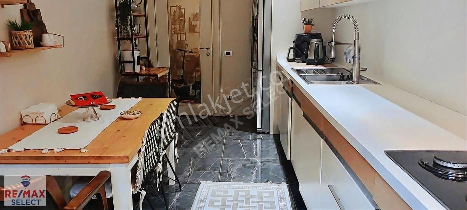 İncirli Konaklarında Satılık 2+1 Bahçe Katı Daire - Görsel 16