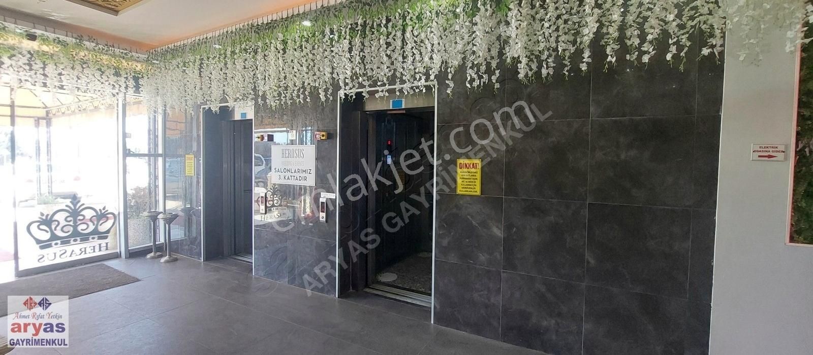 Sincan Ayaş Yolunda Mülkiyeti Satılık İşyeri (faal Düğün Salonu) - Görsel 8