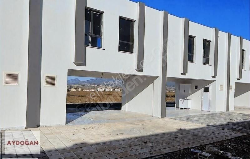 Osmaniye Düziçi Merkzde Oto Galeri Dükkan Yerimiz Aydoğan Satıyo