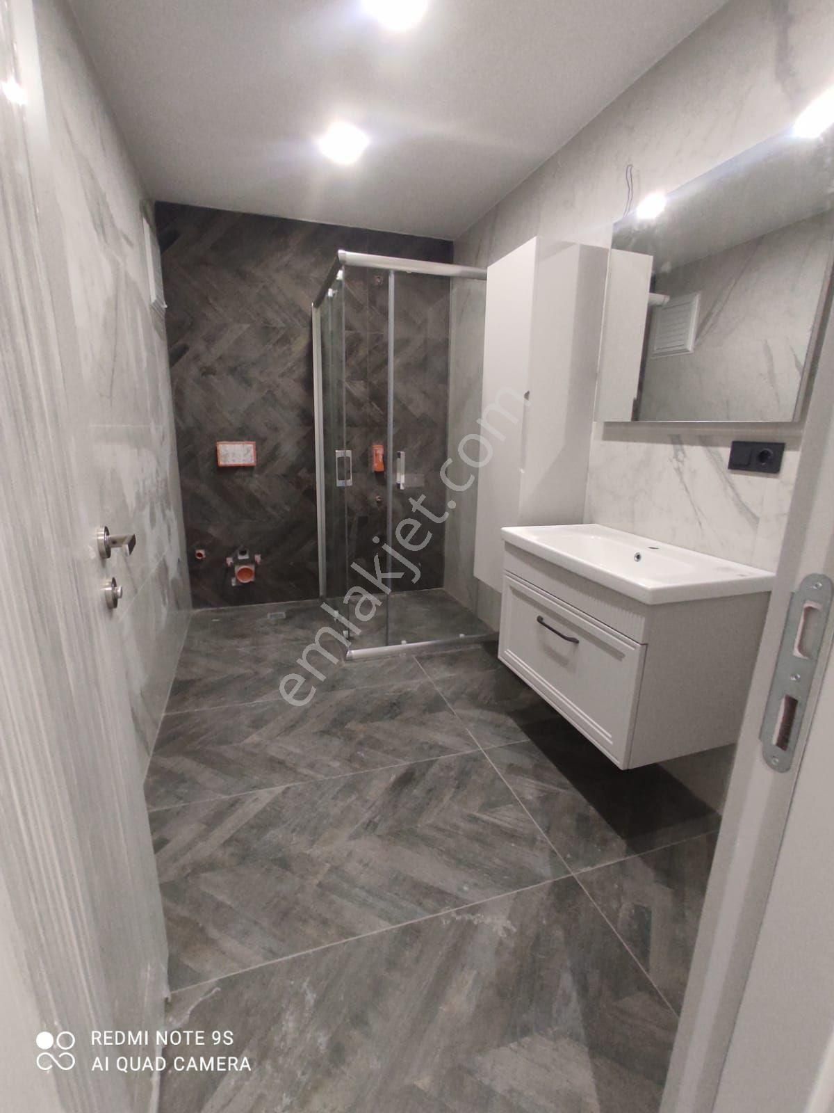 Beylıkdüzü Kavaklı Merkezde Sıfır 3+1 Ara Katlar 2 Balkonlu Satılık - Görsel 13