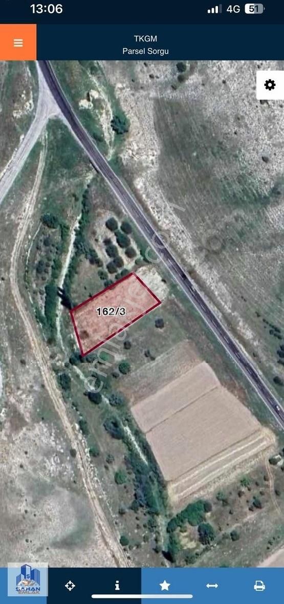 Şahan'dan İshak Seydi Mah. 1393 M2 Satılık Tarla