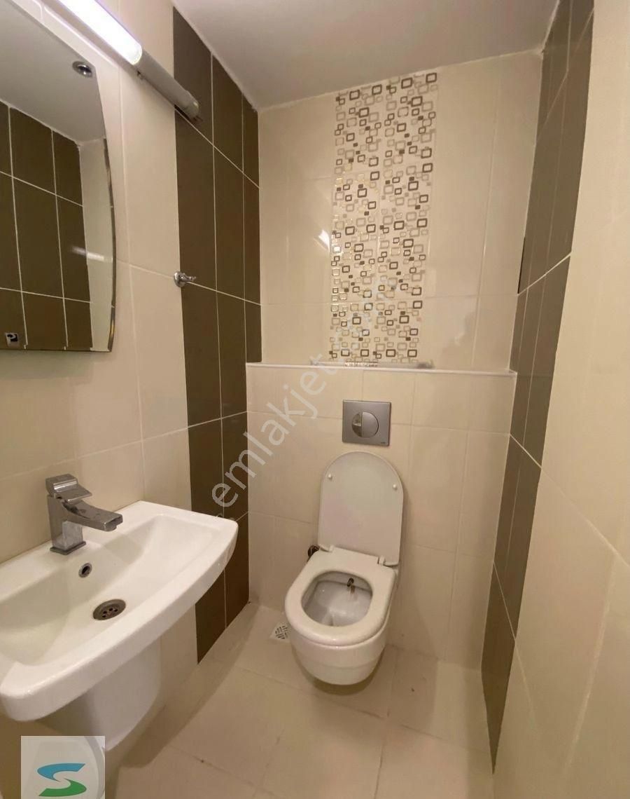 Yeşilköy Villakent Sitesinde 3+1 Havuzlu Güvenlikli Ara Kat Köşe Daire - Görsel 22