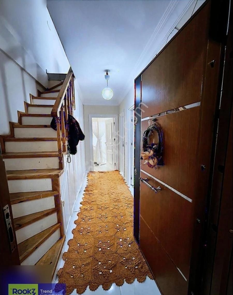 Çekmeköyde Ana Caddeye Cepheli Dubleks Konut - Görsel 5