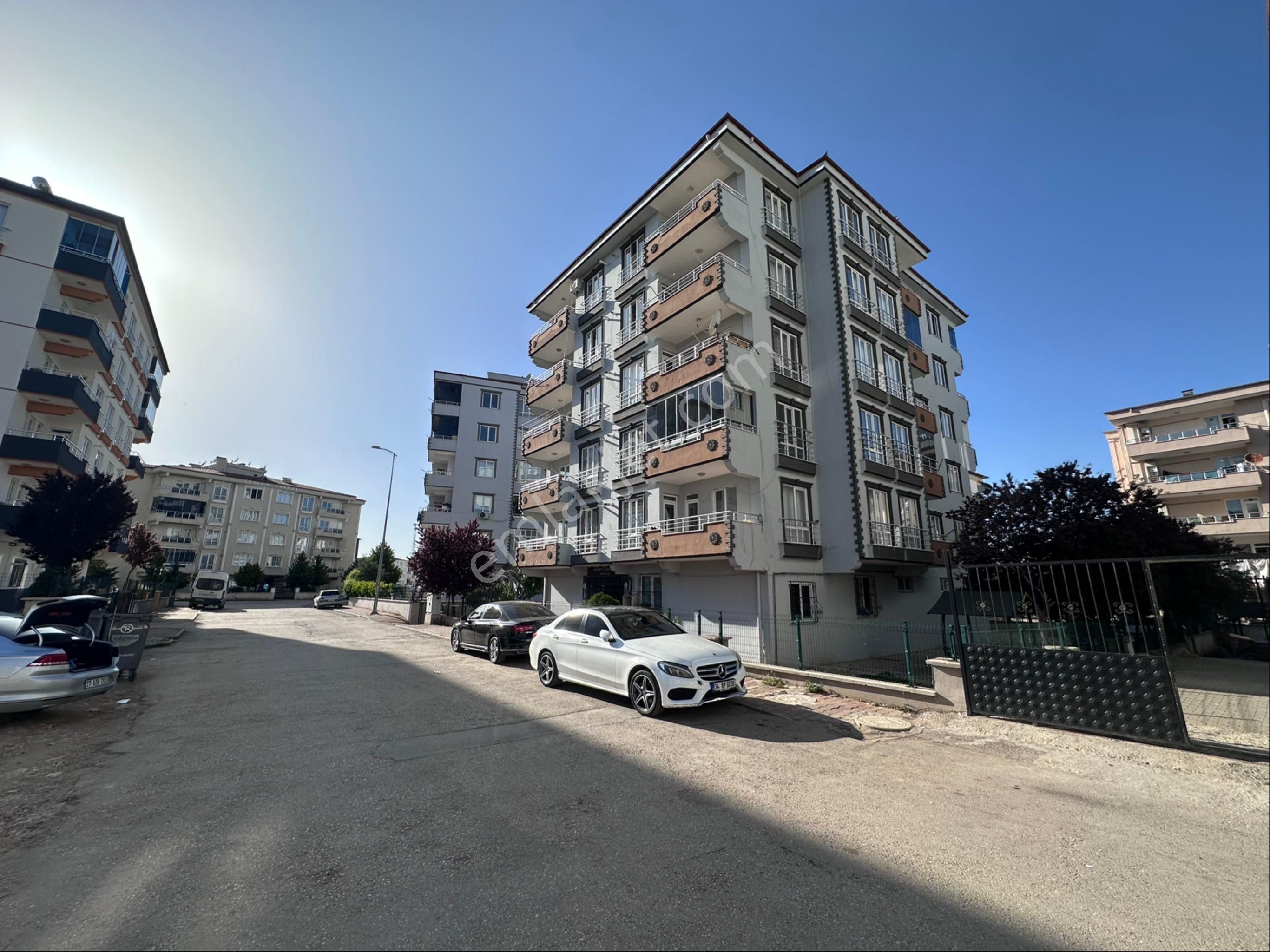 Bülbülzade Mhl Satılık 3+1 150m2 Cambalkonlu 2 Kat Daire
