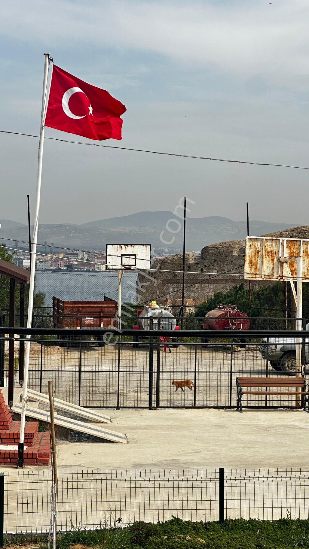 Kilitbahir Merkezde Kiralık 2+1 - Görsel 12