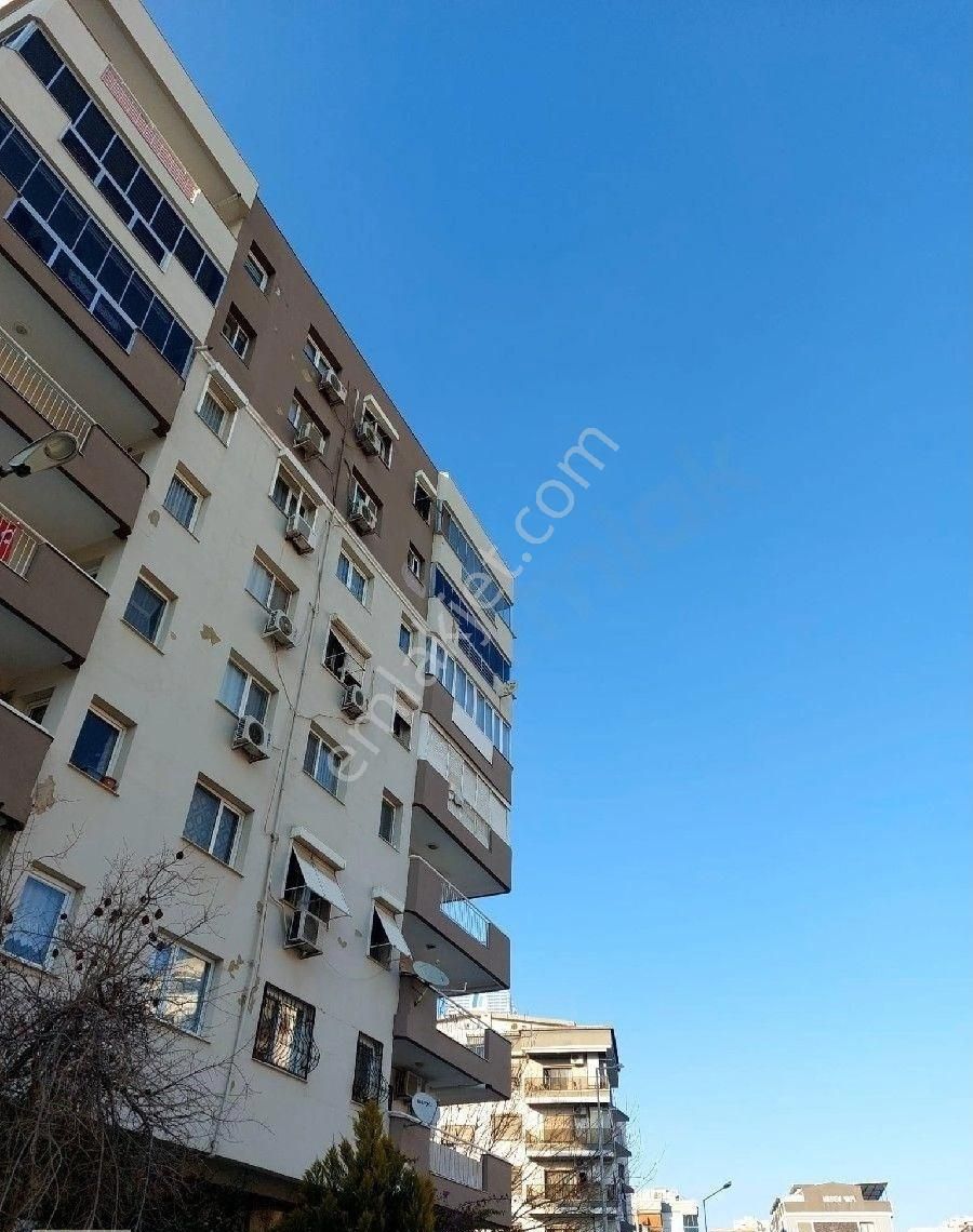Şemikler Bulvar Üzerinde Satılık Daire