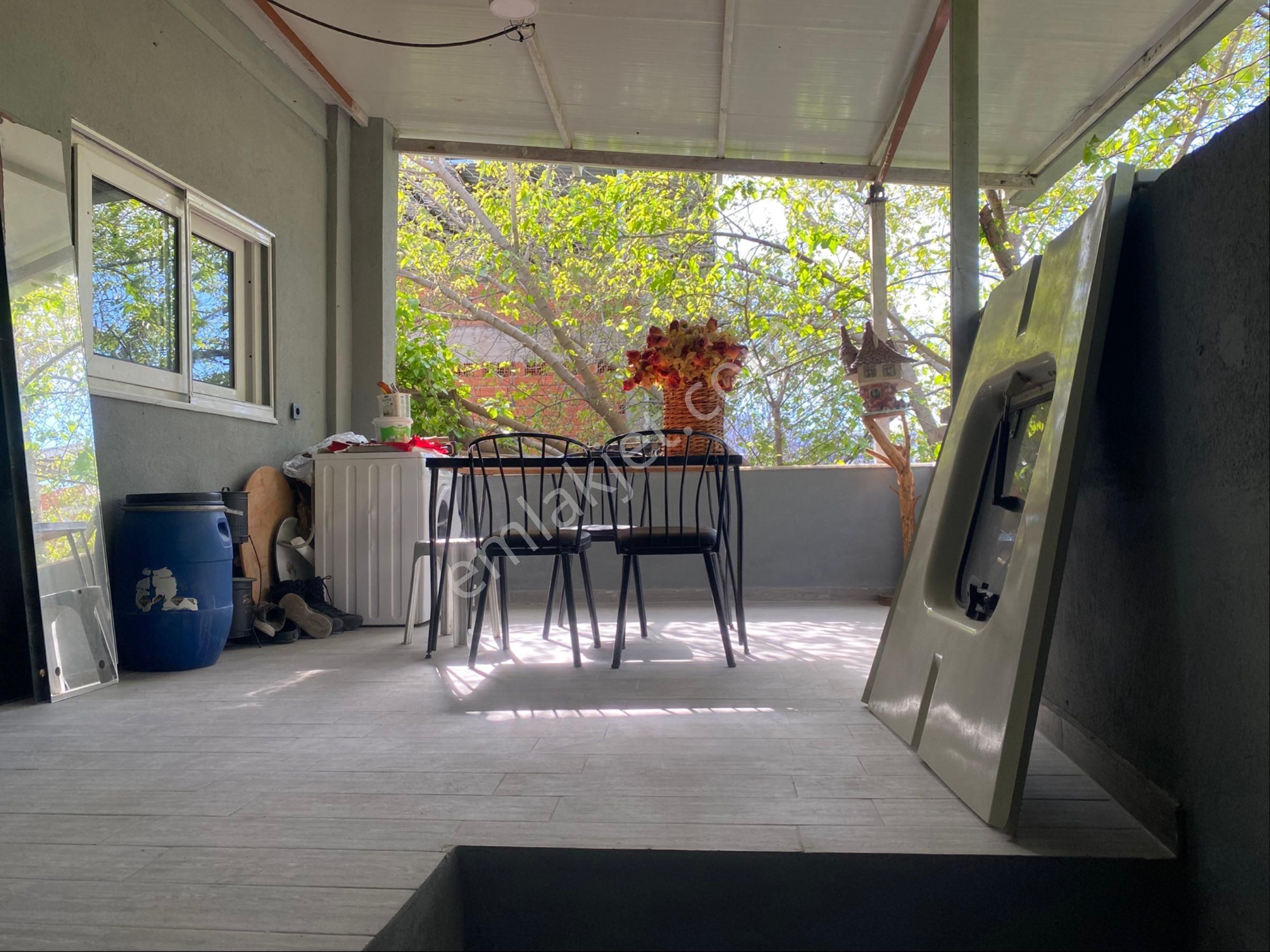 İzmir Buca Gediz De Satılık Üç Katlı Bina - Görsel 24