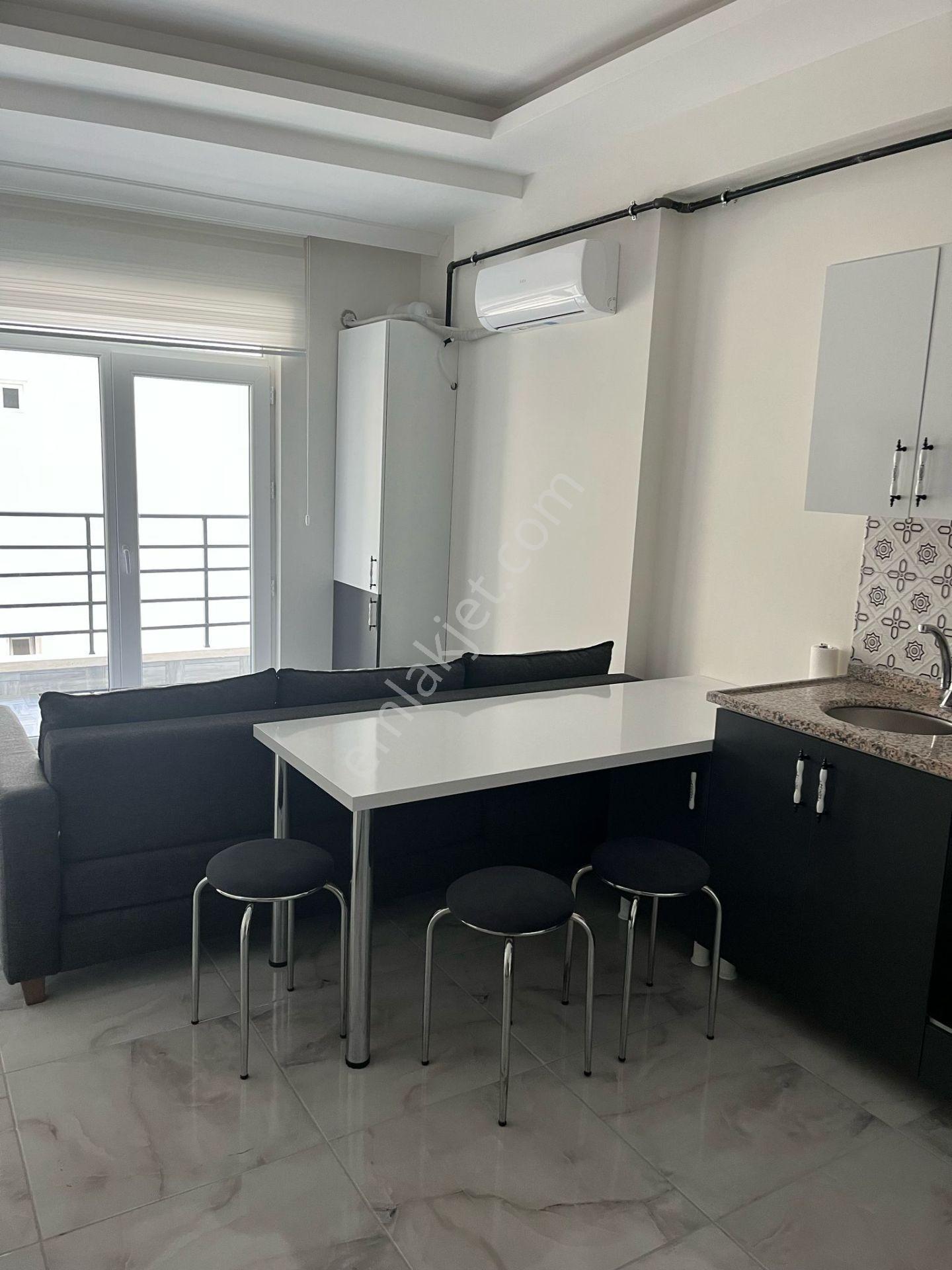 Aksaray Hacılar Harmanında Kiralık 1+1 Eşyalı Lüx Daire - Görsel 11