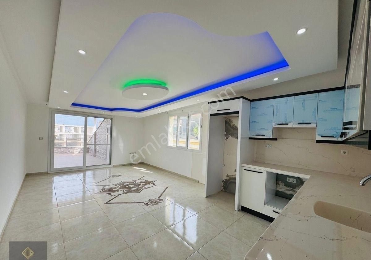 Didim Efeler’de Havuzlu Ve Asansörlü Site İçinde Lüx 3+1 Ön Cephe Dublex Daire Geniş Teraslı - Görsel 6