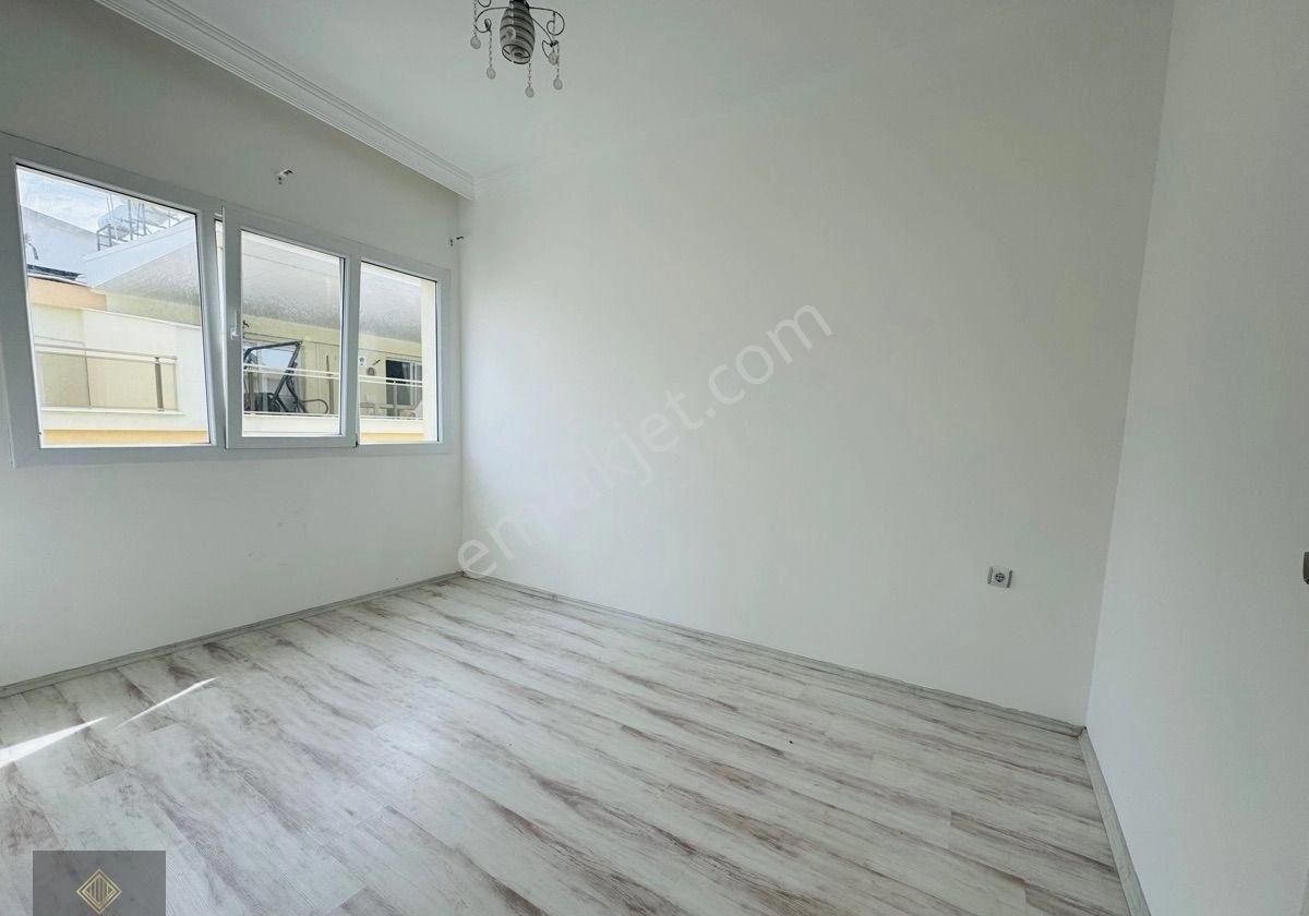 Didim Efeler’de Havuzlu Ve Asansörlü Site İçinde Lüx 3+1 Ön Cephe Dublex Daire Geniş Teraslı - Görsel 27