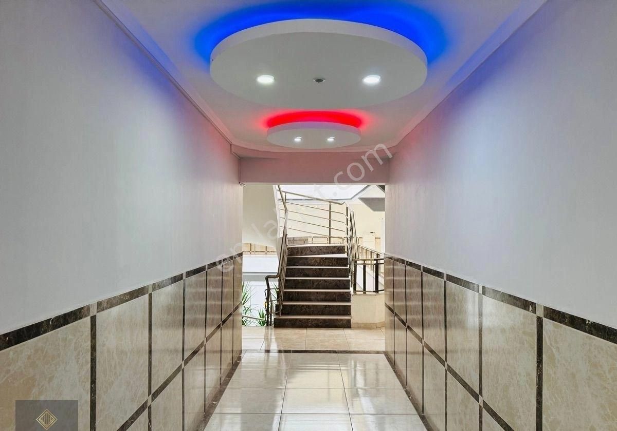 Didim Efeler’de Havuzlu Ve Asansörlü Site İçinde Lüx 3+1 Ön Cephe Dublex Daire Geniş Teraslı - Görsel 26