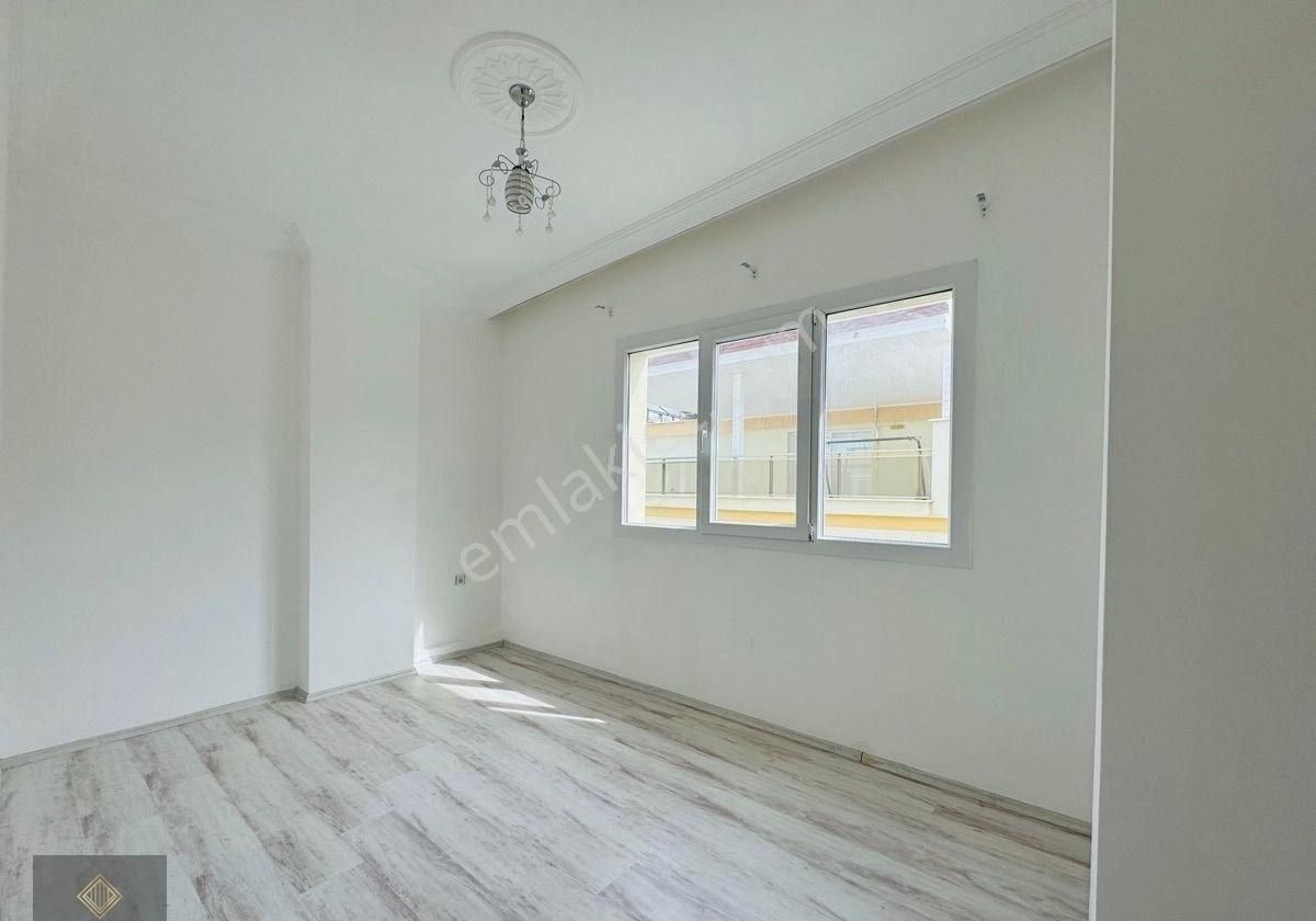 Didim Efeler’de Havuzlu Ve Asansörlü Site İçinde Lüx 3+1 Ön Cephe Dublex Daire Geniş Teraslı - Görsel 17