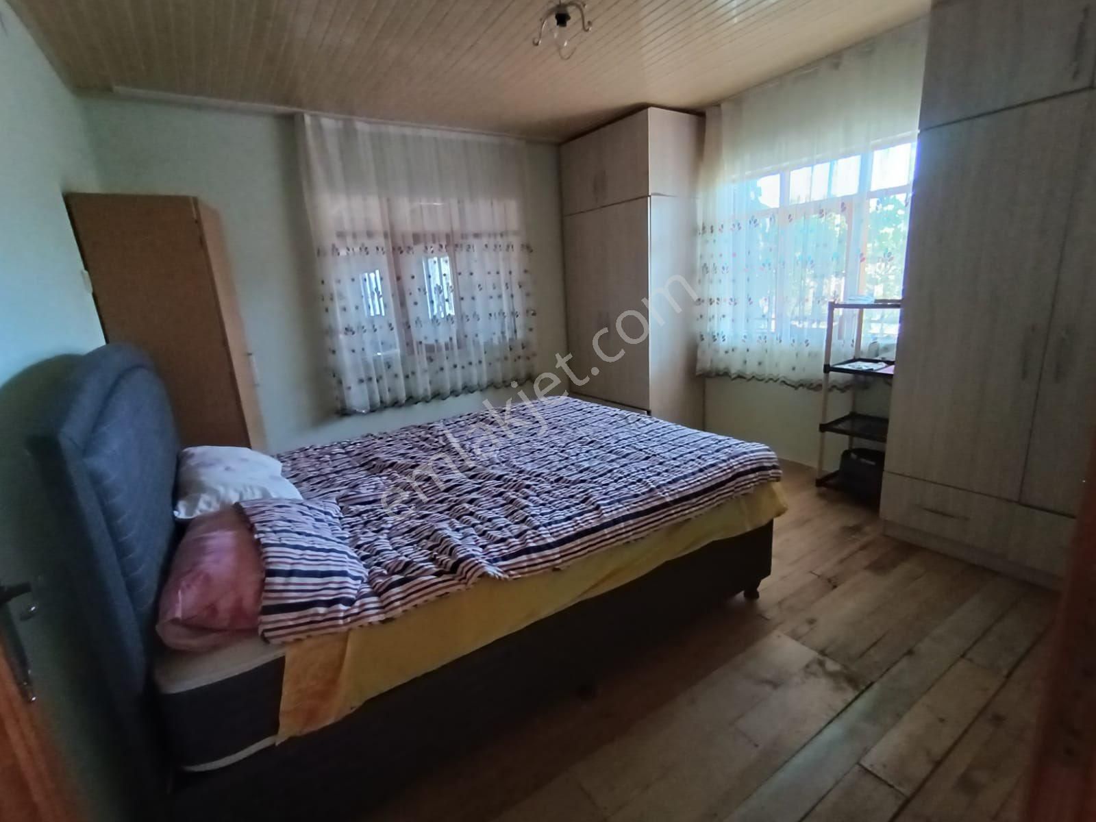 Uşak Eşme Narlı Köyünde Satılık Mustakil Ev - Görsel 18