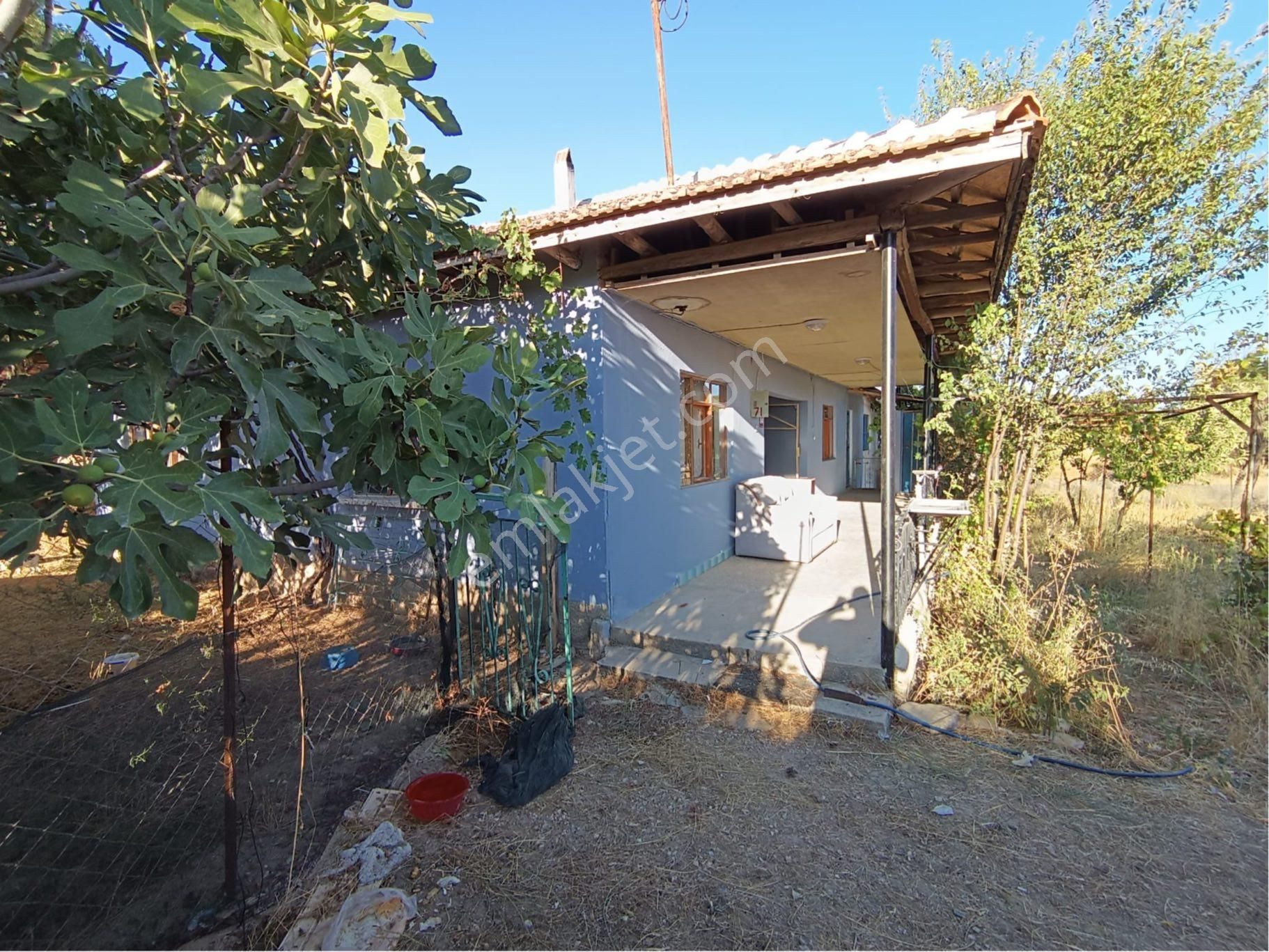 Uşak Eşme Narlı Köyünde Satılık Mustakil Ev - Görsel 16