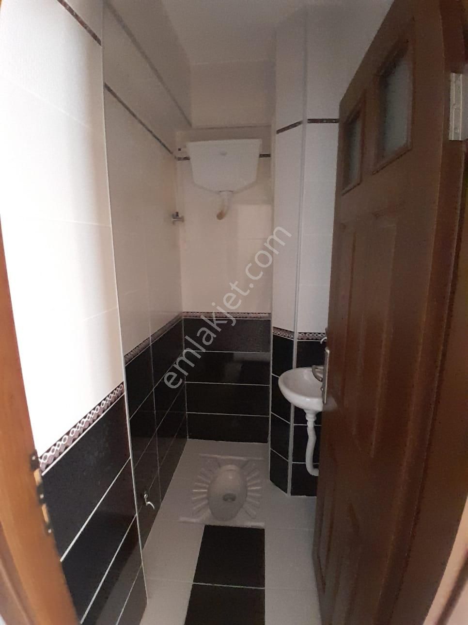 Avcılar Cihangirde 3+1 1.katta Yeni Bina Satılık - Görsel 3