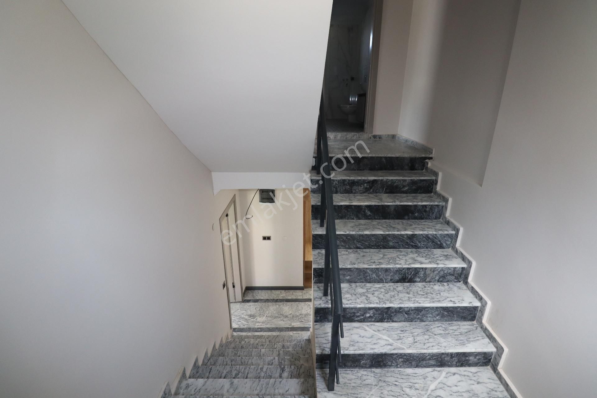 Güre Köy Yolun Satılık Havuzlu Sıfır Villa - Görsel 22