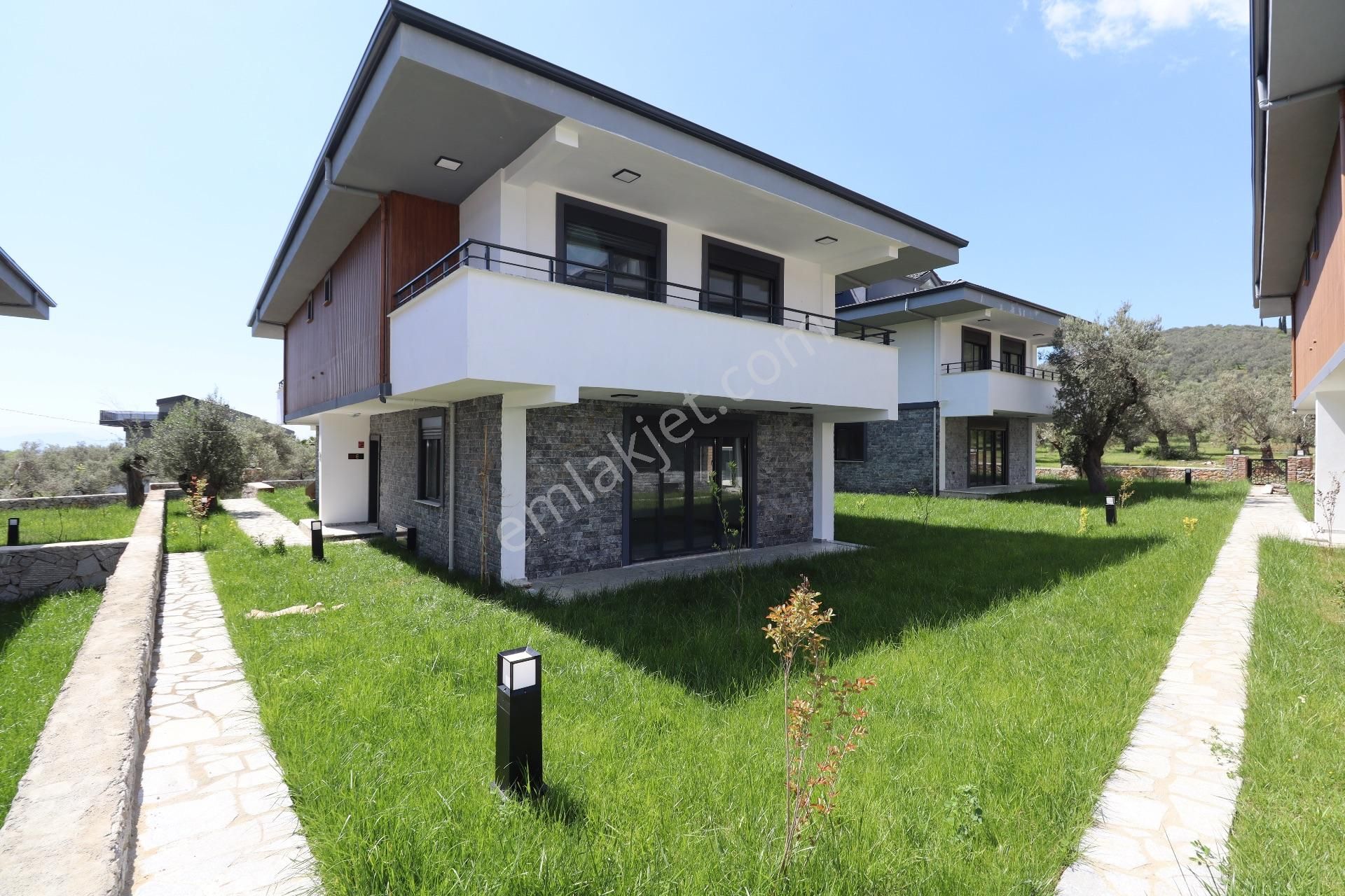 Güre Köy Yolun Satılık Havuzlu Sıfır Villa - Görsel 5