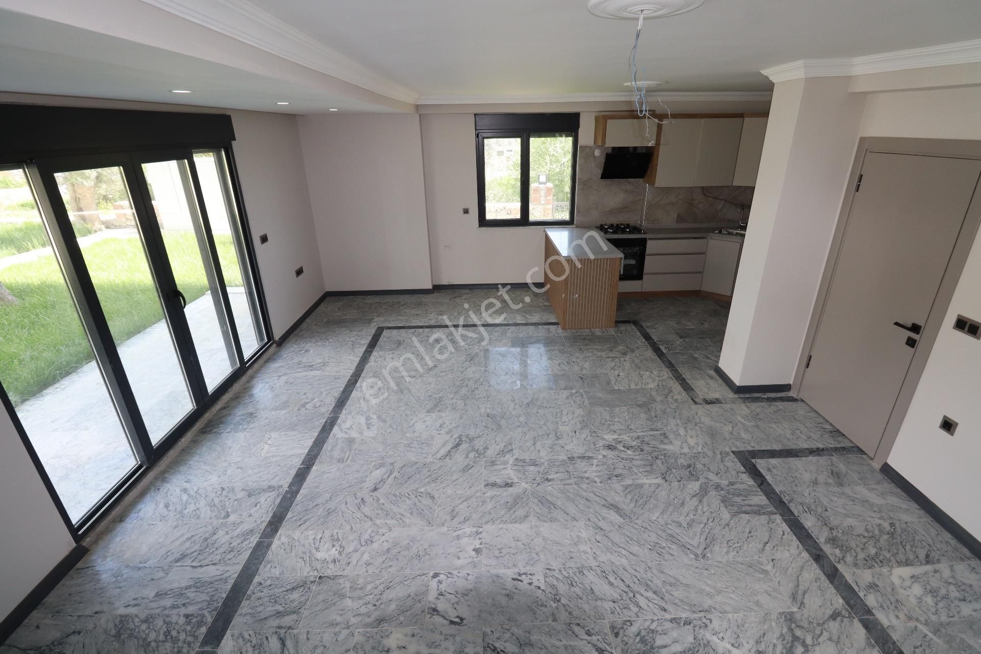 Güre Köy Yolun Satılık Havuzlu Sıfır Villa - Görsel 17