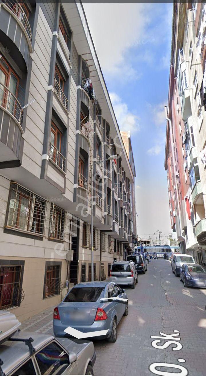 Sahibinden Bahat Hastanesi Yanı