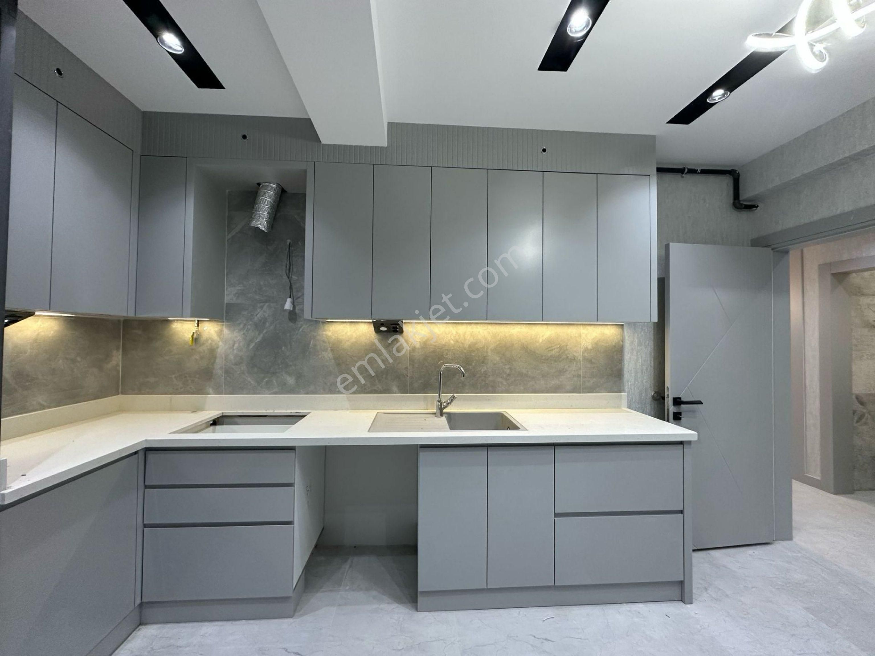 Şemiklerde Naz Bayrak Yanı 2+1 125m2 Öncephe Şık Tasarımlı Daire