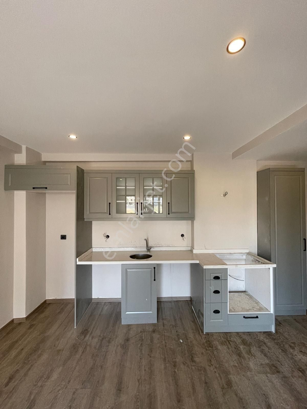 Emr'den Kredili 1+1 Lüks Daire - Görsel 8