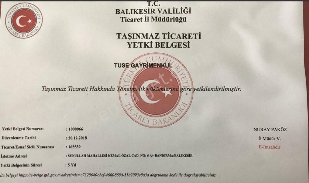 İsmet İnönü Caddesinde 57m2 Kiralık Dükkan