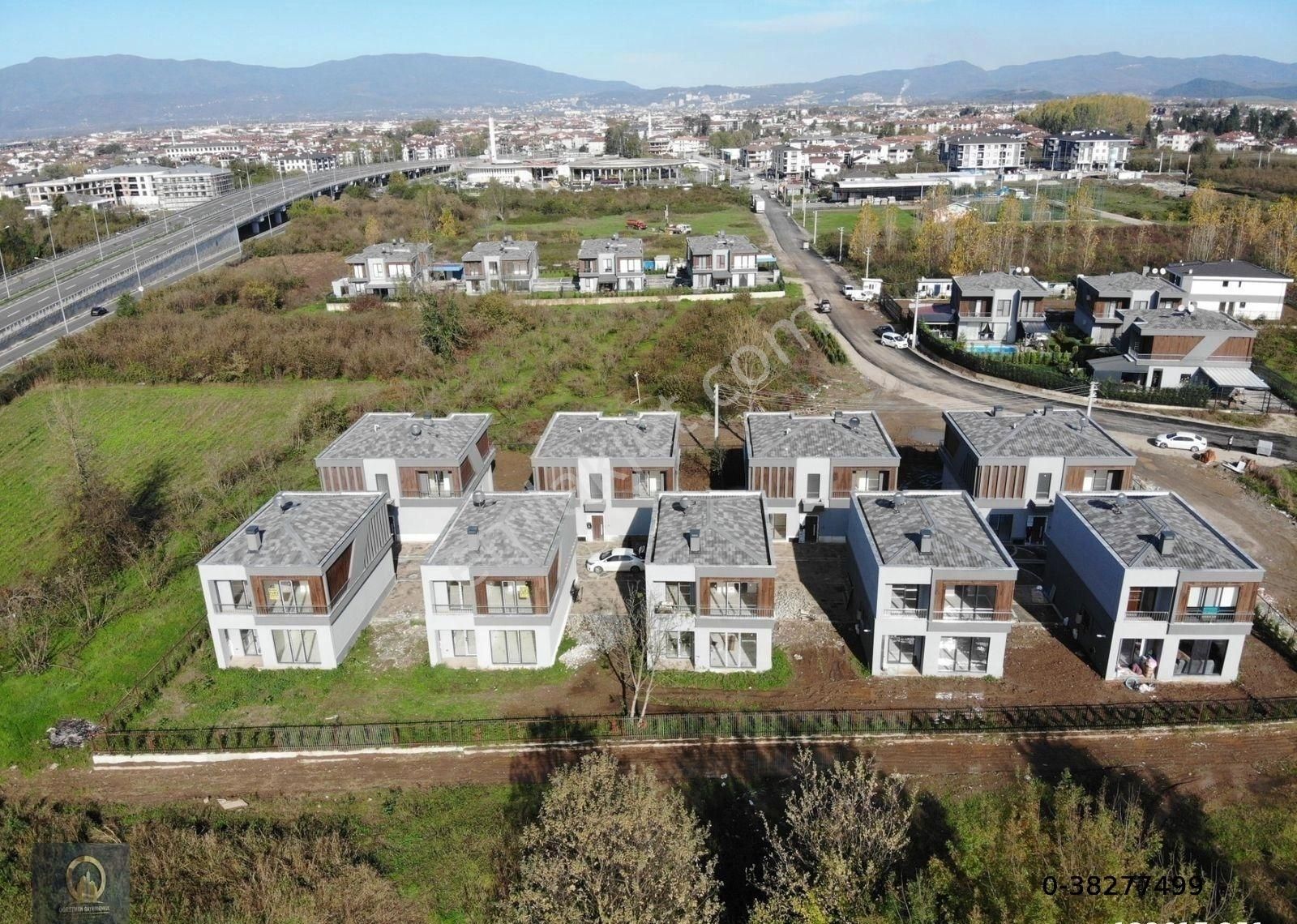 Düzce Merkez Darıcı Mahallesi Otogar Karşısında Villalar