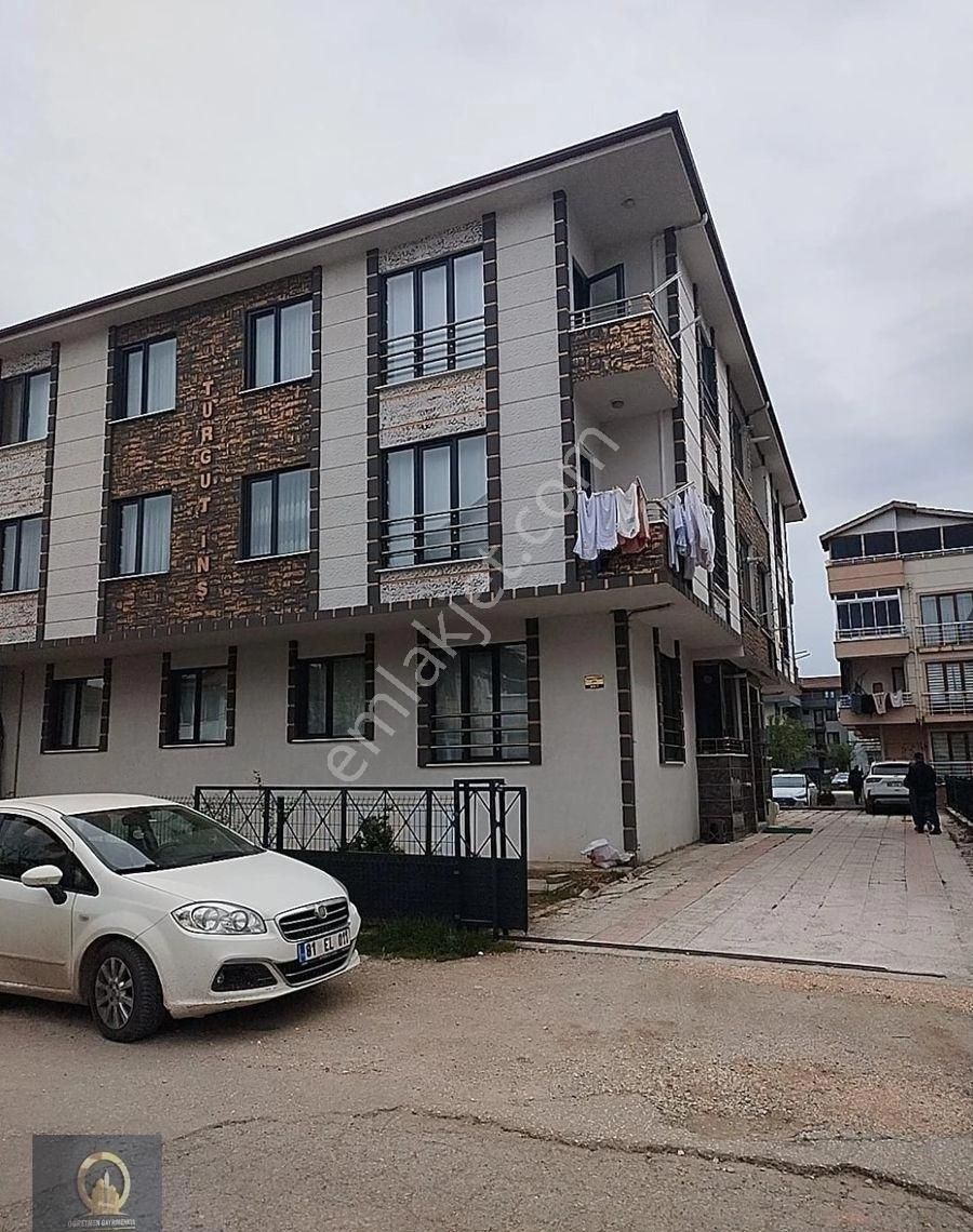 Öğretmen'den Hamidiye'de 3+1 Geniş Çift Bolkonlu Satılık Daire