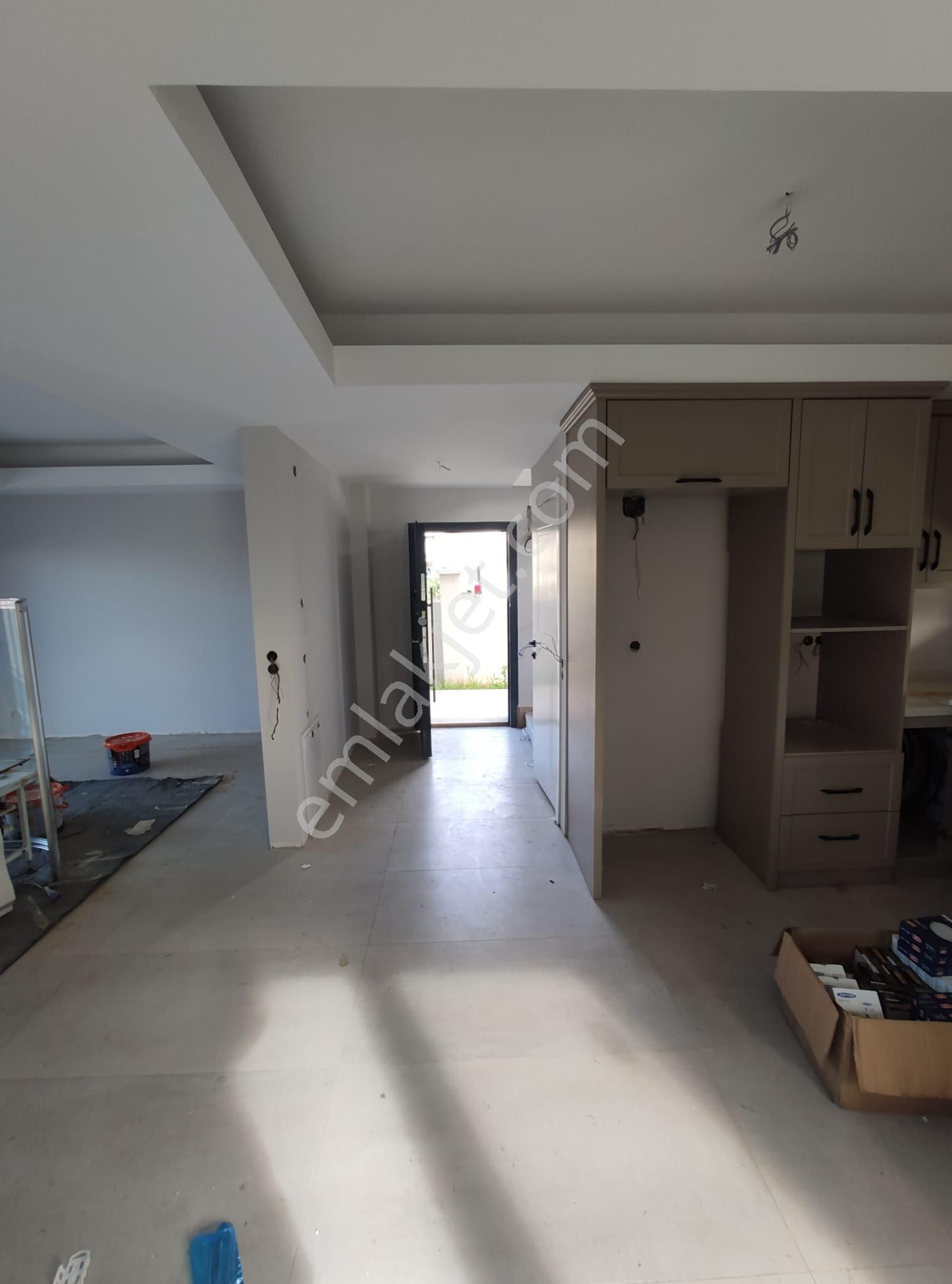 Stop’tan Çatalarık’ta 4+1 Havuzlu Tripleks Villa - Görsel 8