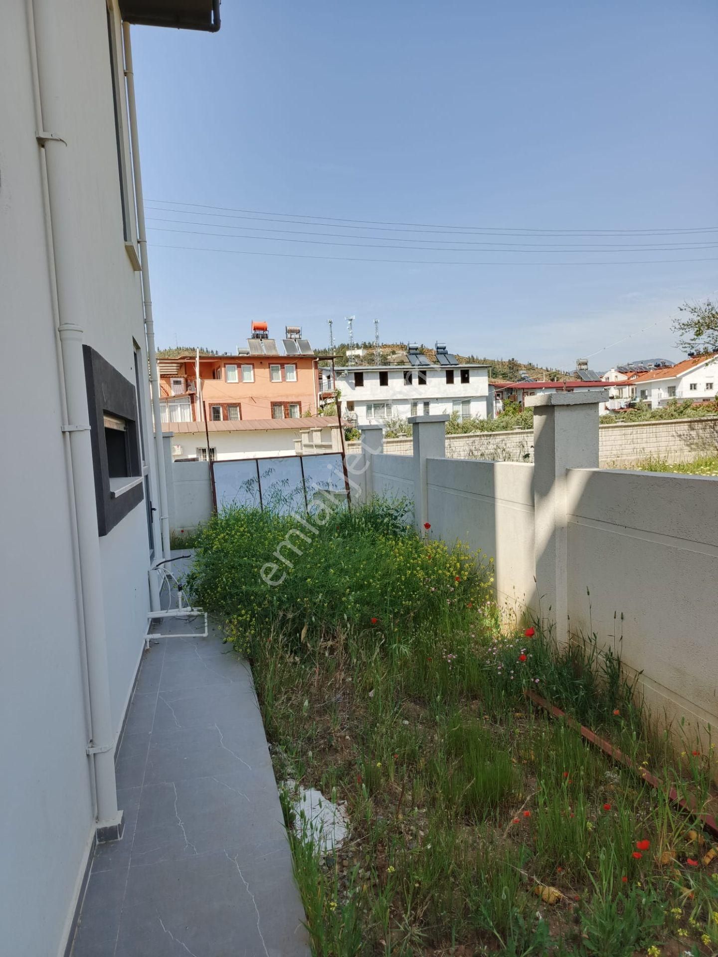 Stop’tan Çatalarık’ta 4+1 Havuzlu Tripleks Villa - Görsel 5