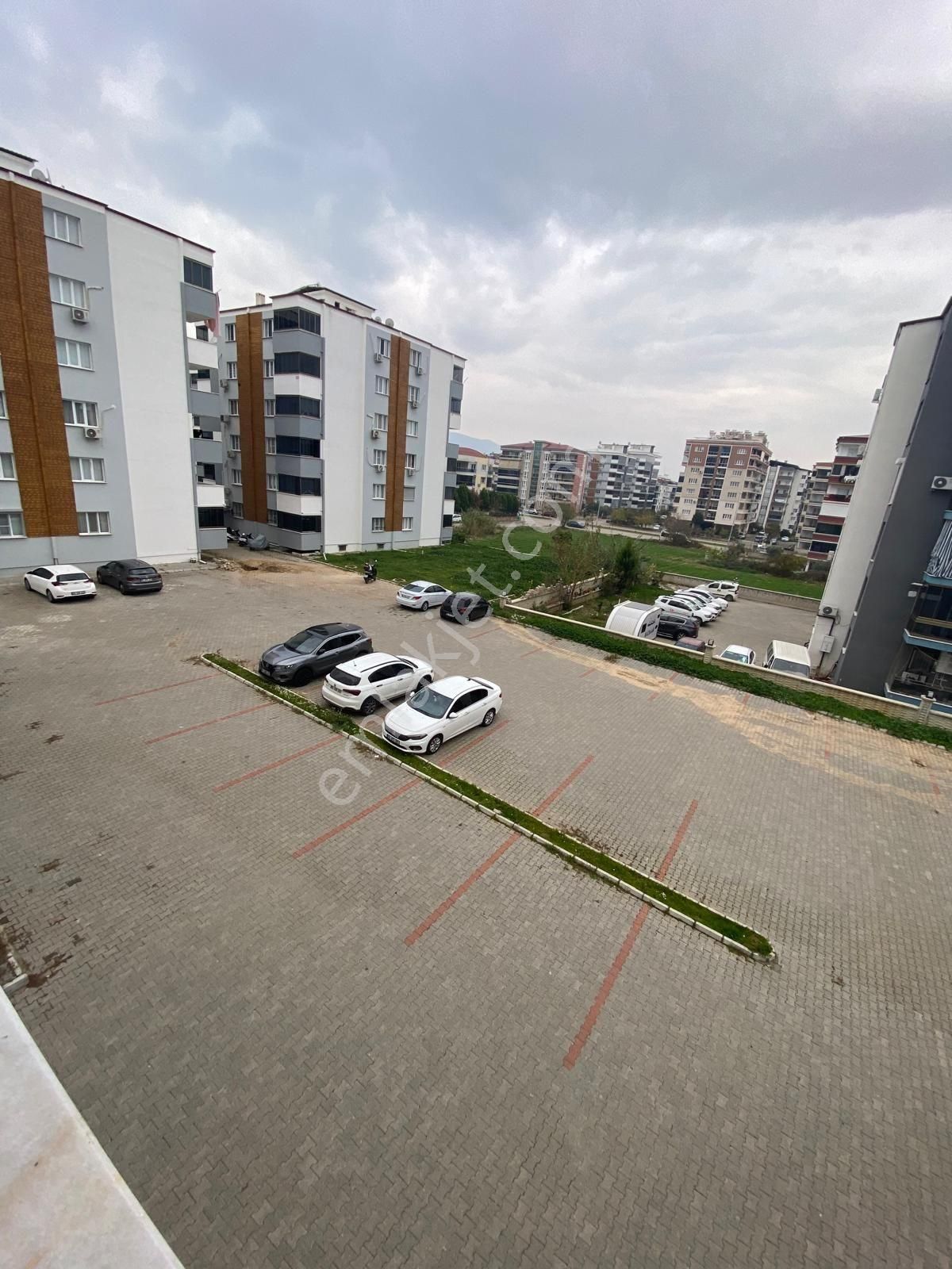 Yeşil Mah 3+1doğalgazlı Ebeveyn Banyolu Site İçerisinde Satılık Daire - Görsel 22