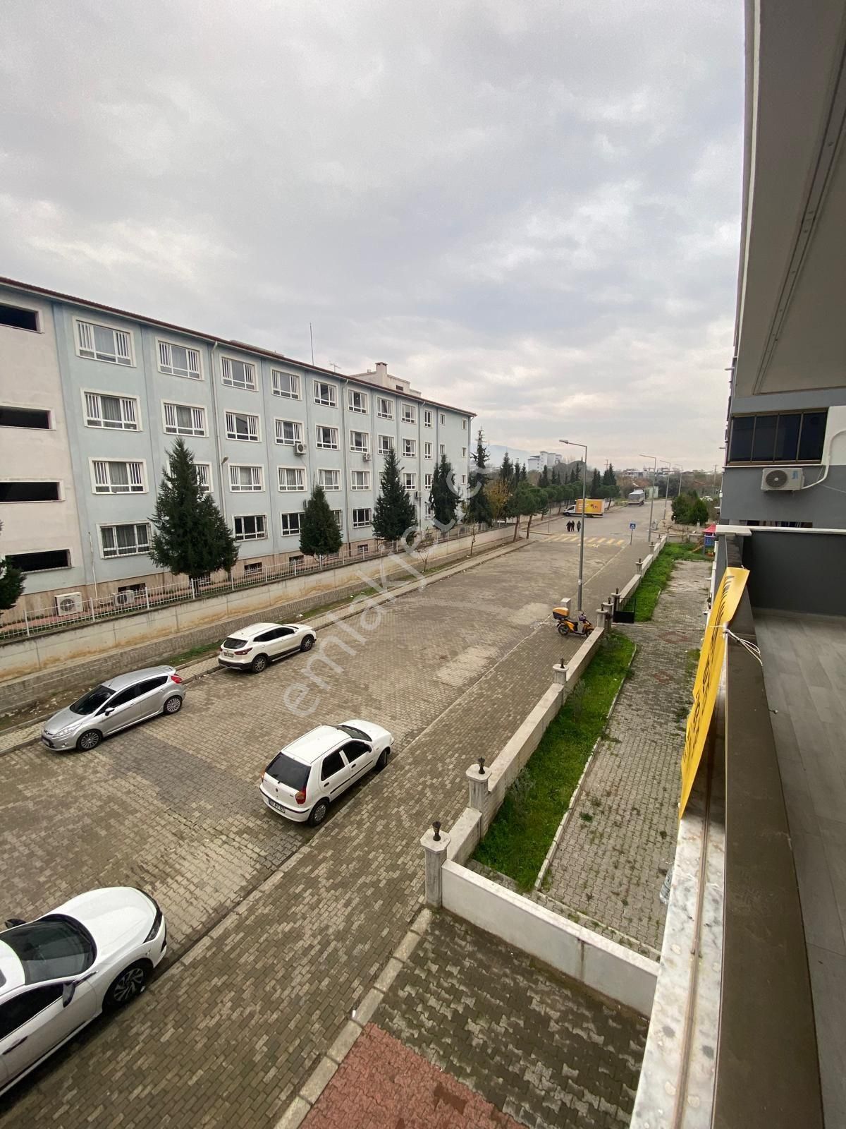 Yeşil Mah 3+1doğalgazlı Ebeveyn Banyolu Site İçerisinde Satılık Daire - Görsel 24