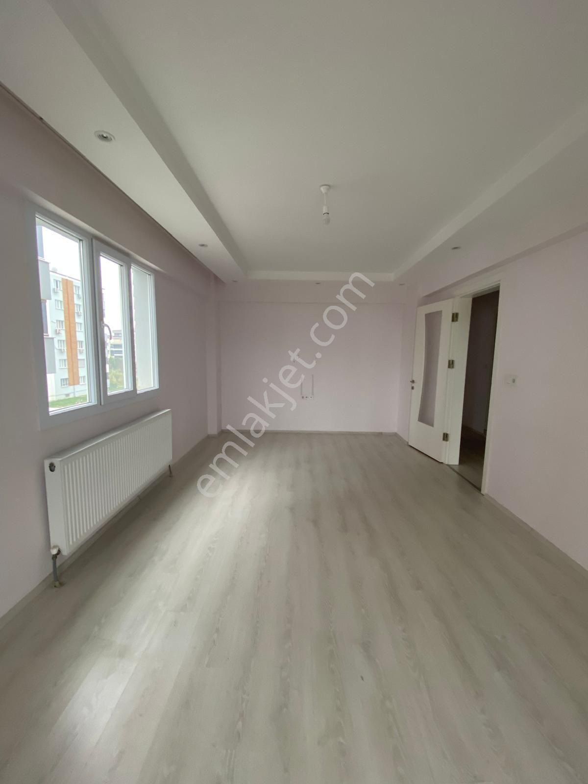 Yeşil Mah 3+1doğalgazlı Ebeveyn Banyolu Site İçerisinde Satılık Daire - Görsel 28